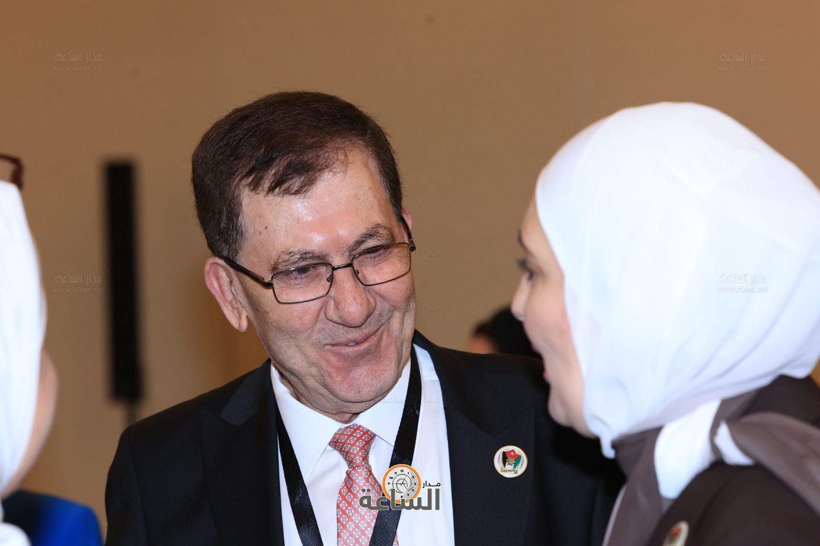 Madar Al-Saa Images 0.2549015505259492