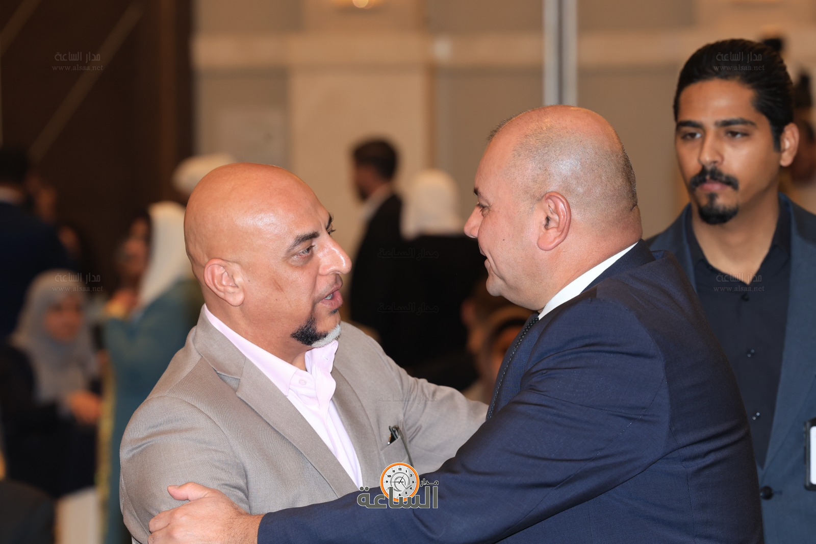 Madar Al-Saa Images 0.08795754594111582