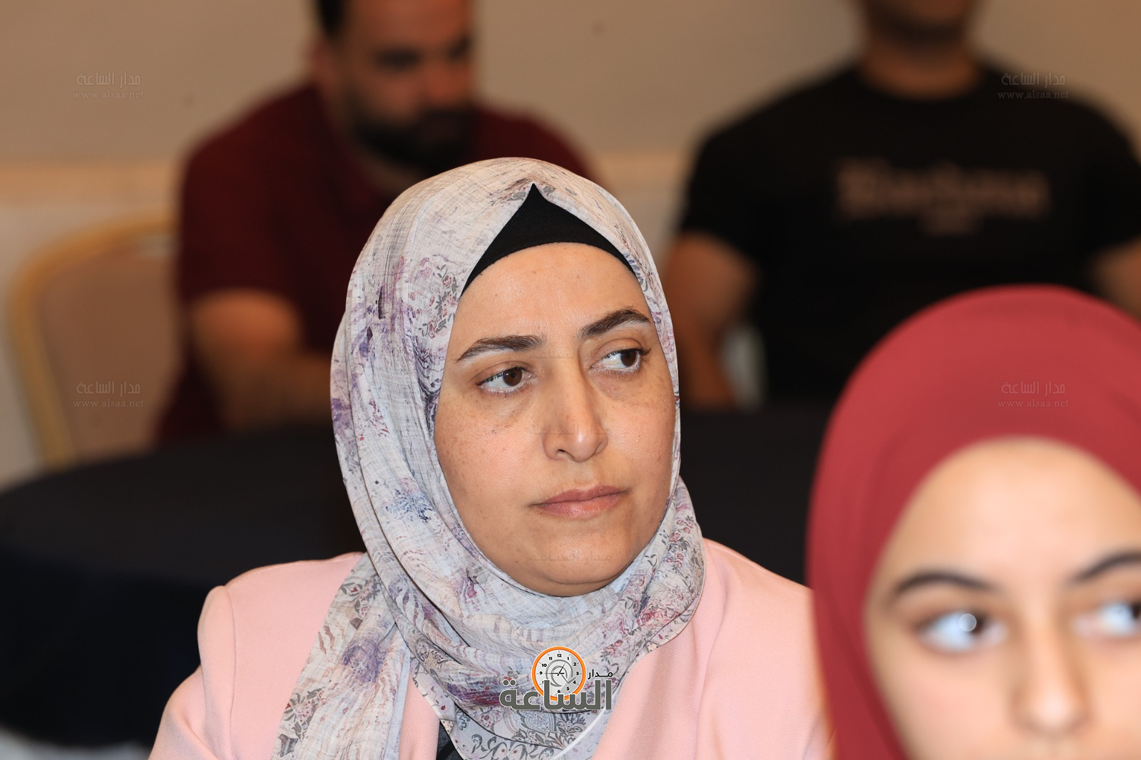 Madar Al-Saa Images 0.01397060007907902