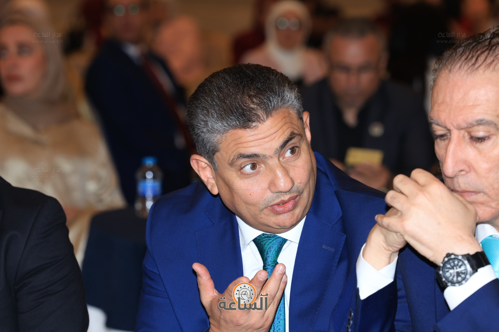 Madar Al-Saa Images 0.5545826569351122