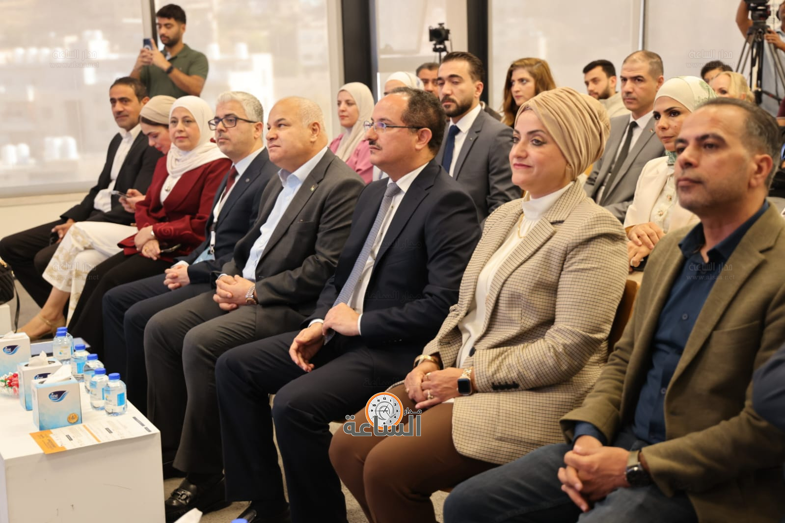 Madar Al-Saa Images 0.35287048831436585