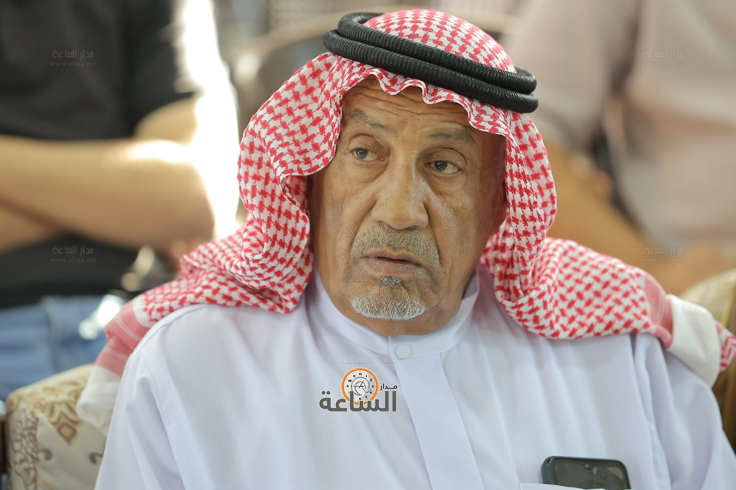 Madar Al-Saa Images 0.7988877127390686