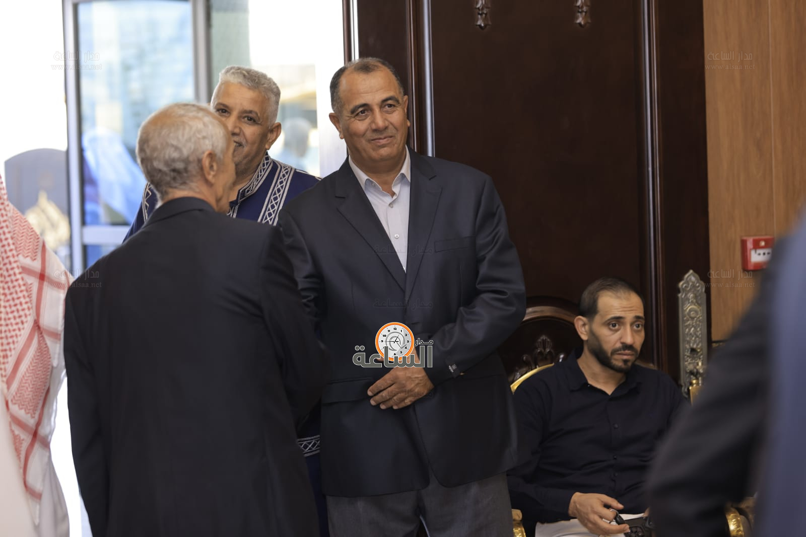 Madar Al-Saa Images 0.6934623776486015