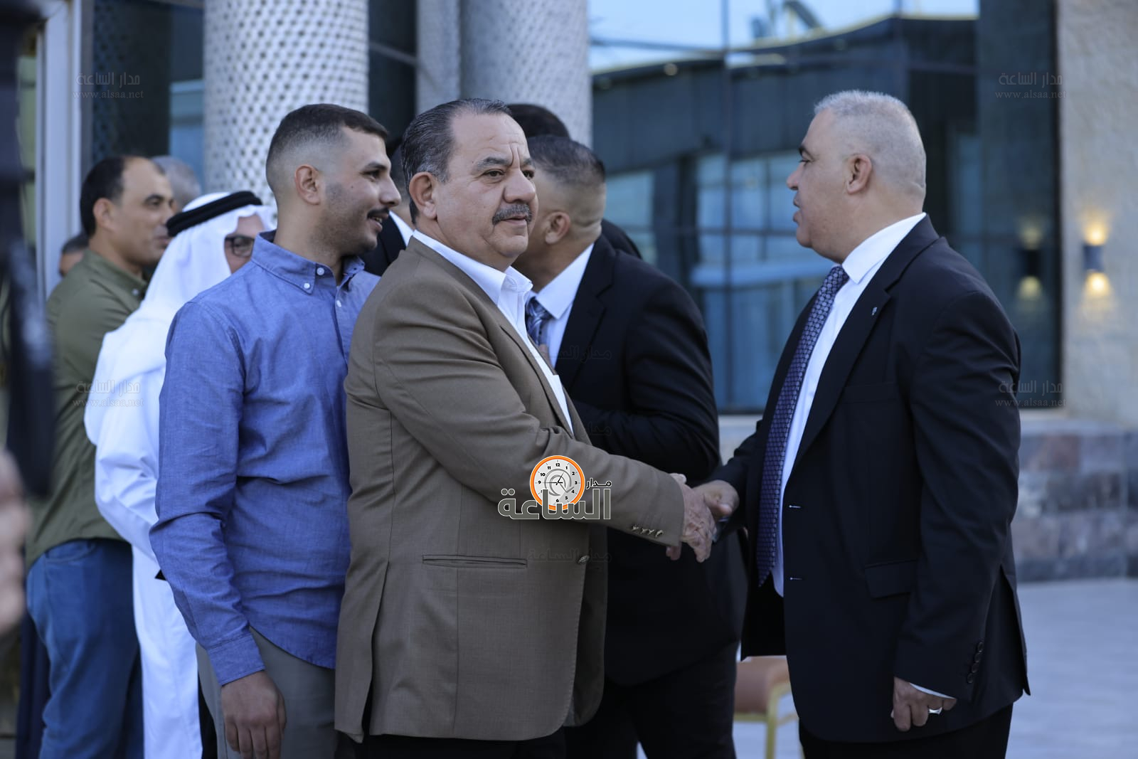 Madar Al-Saa Images 0.5153920765211991