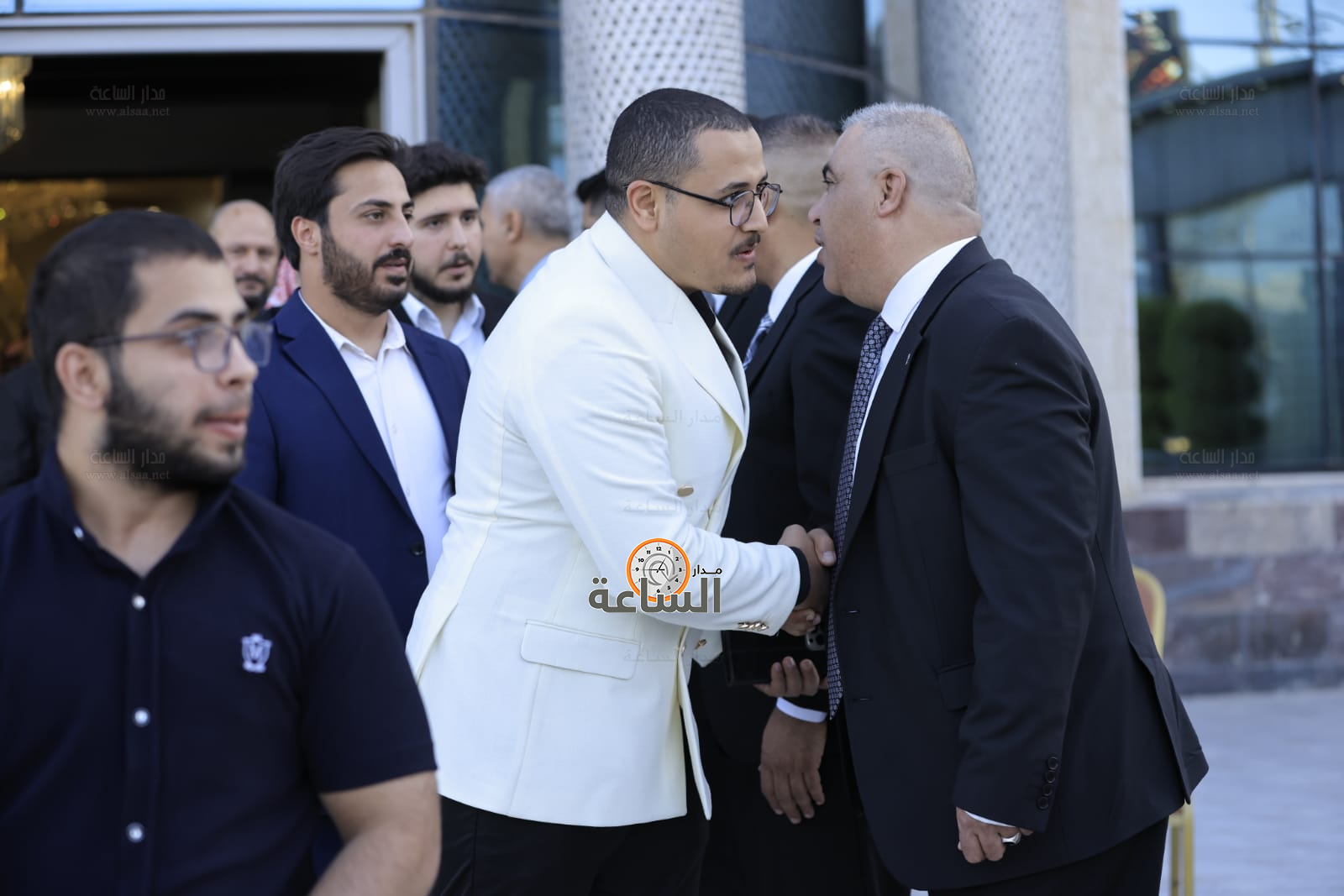 Madar Al-Saa Images 0.08085293264903204