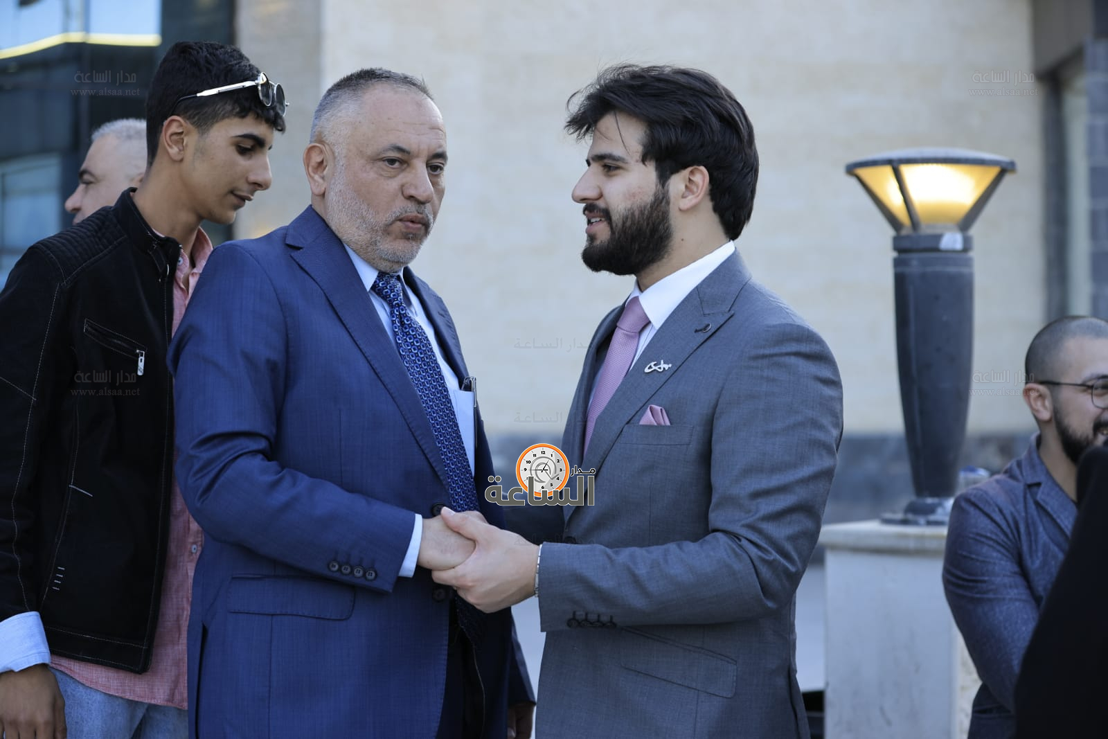 Madar Al-Saa Images 0.77039500745034