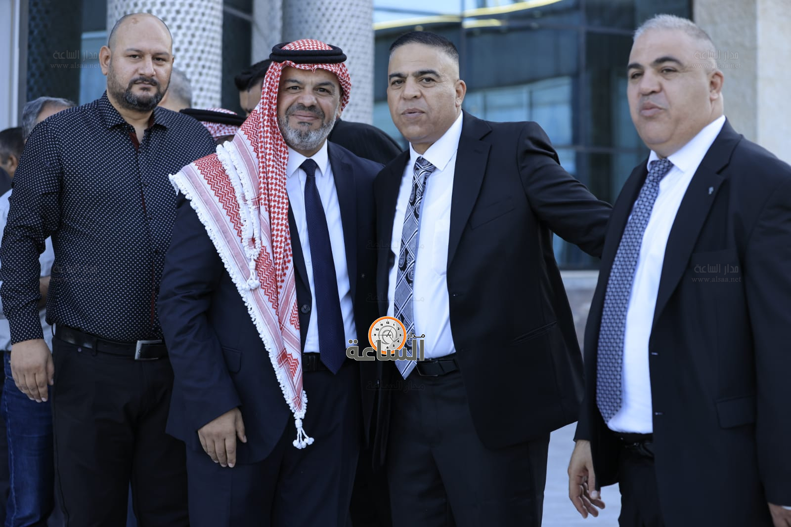 Madar Al-Saa Images 0.1369395922687081