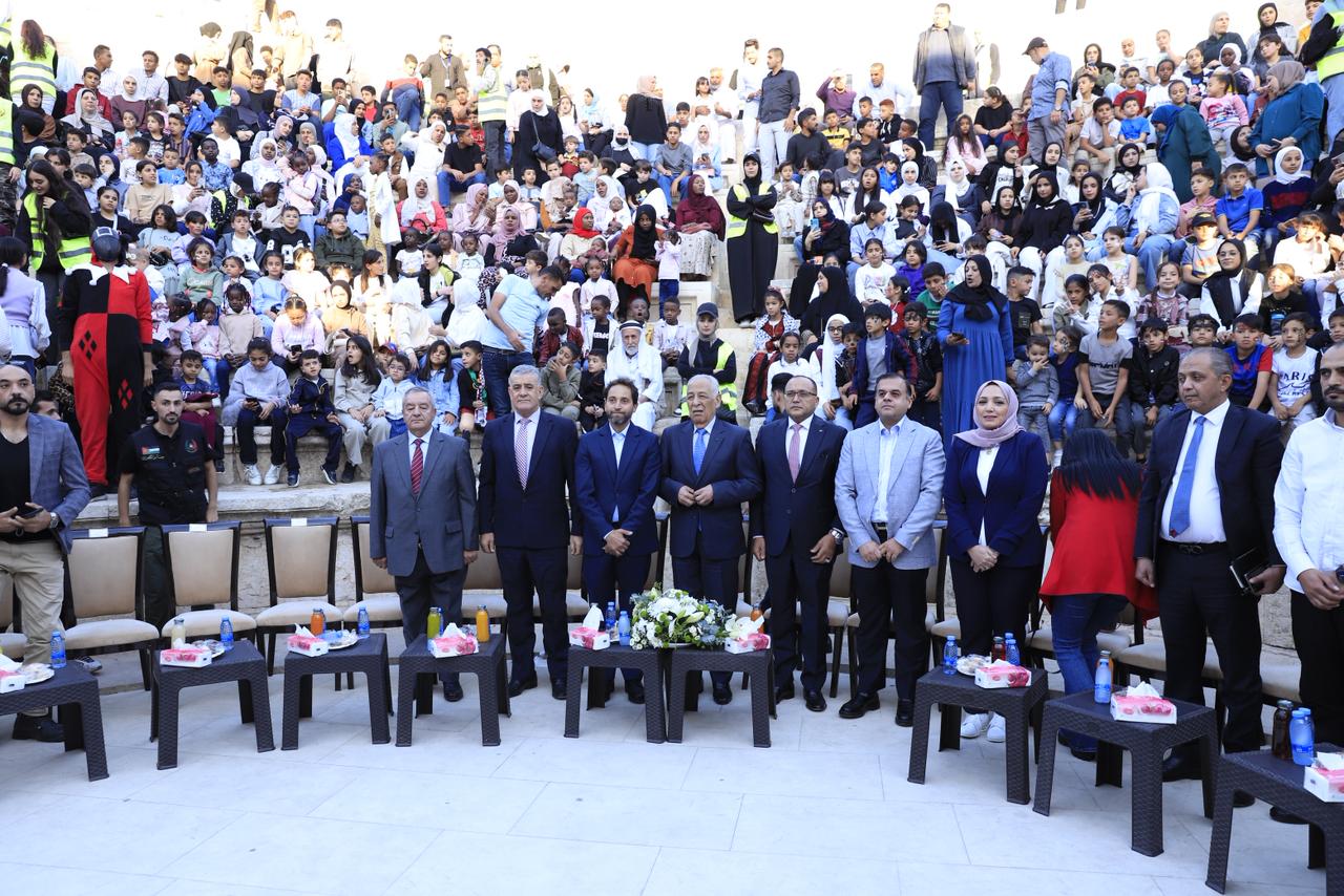 Madar Al-Saa Images 0.2798693261926716