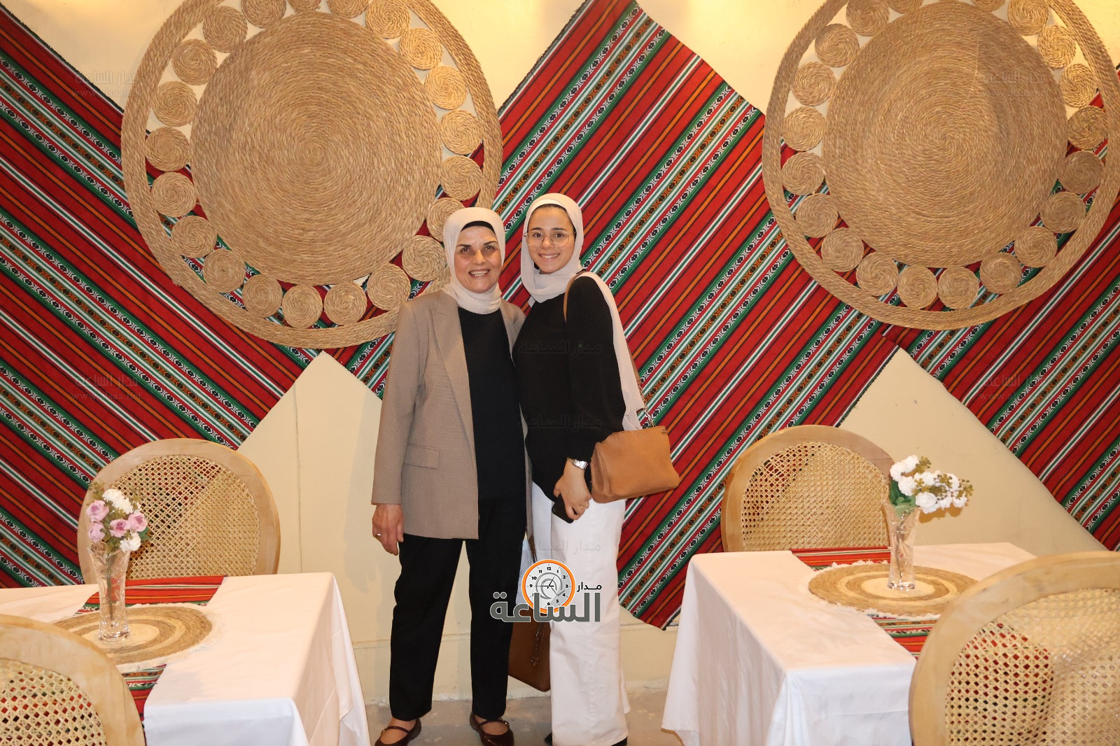 Madar Al-Saa Images 0.8918904838480822