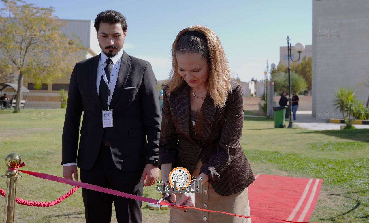 Madar Al-Saa Images 0.6993215044261225