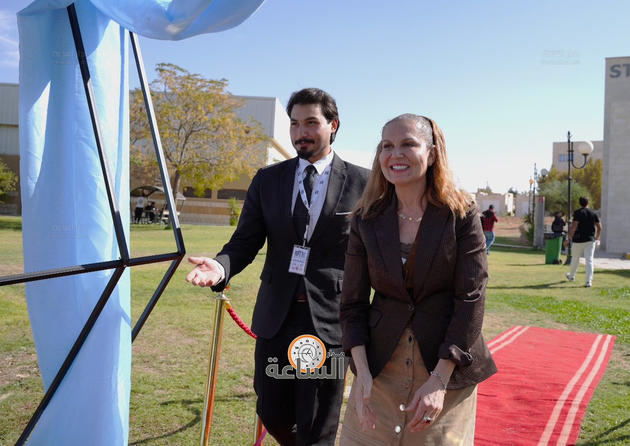 Madar Al-Saa Images 0.7907833375833774