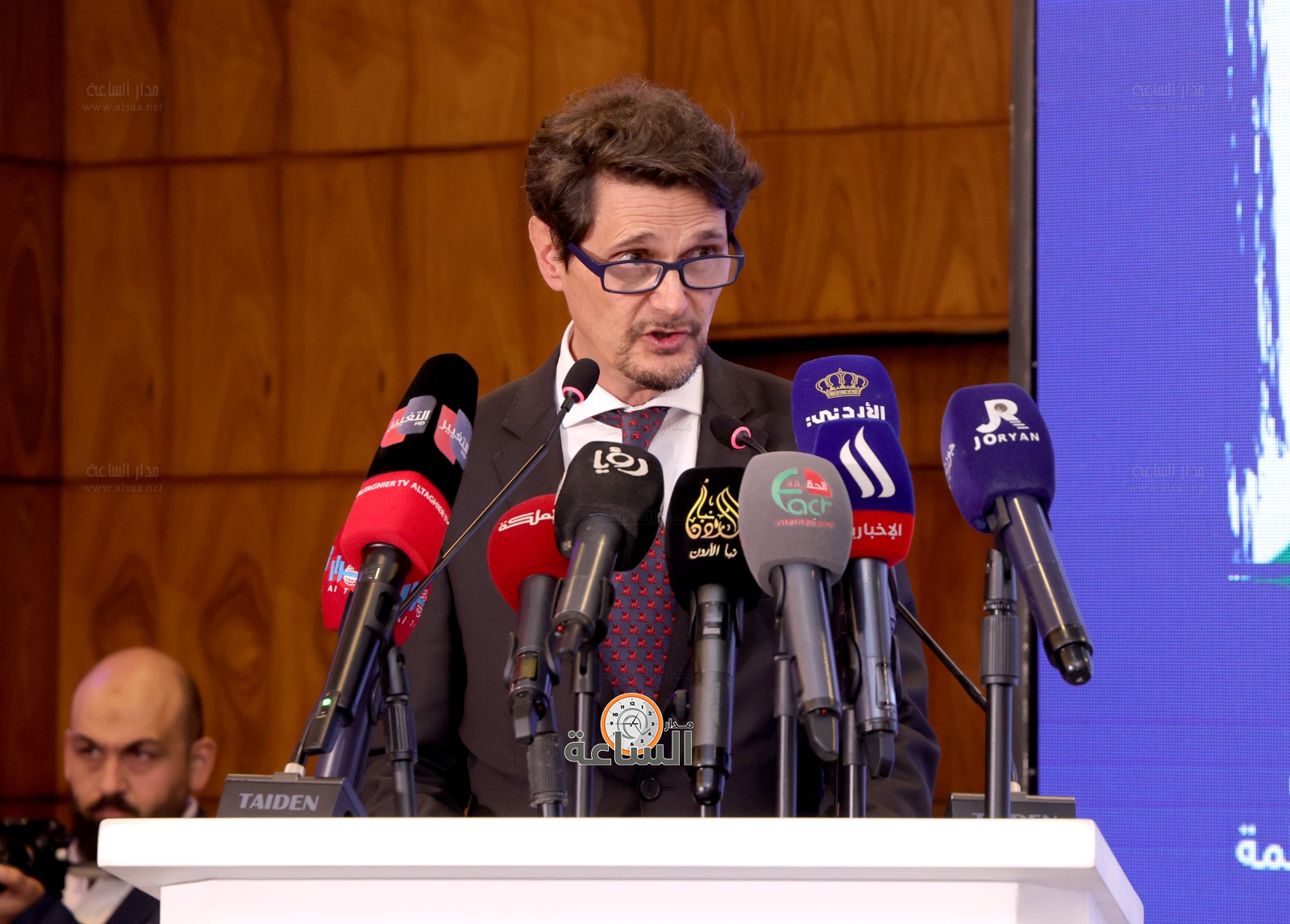 Madar Al-Saa Images 0.05137737182701285