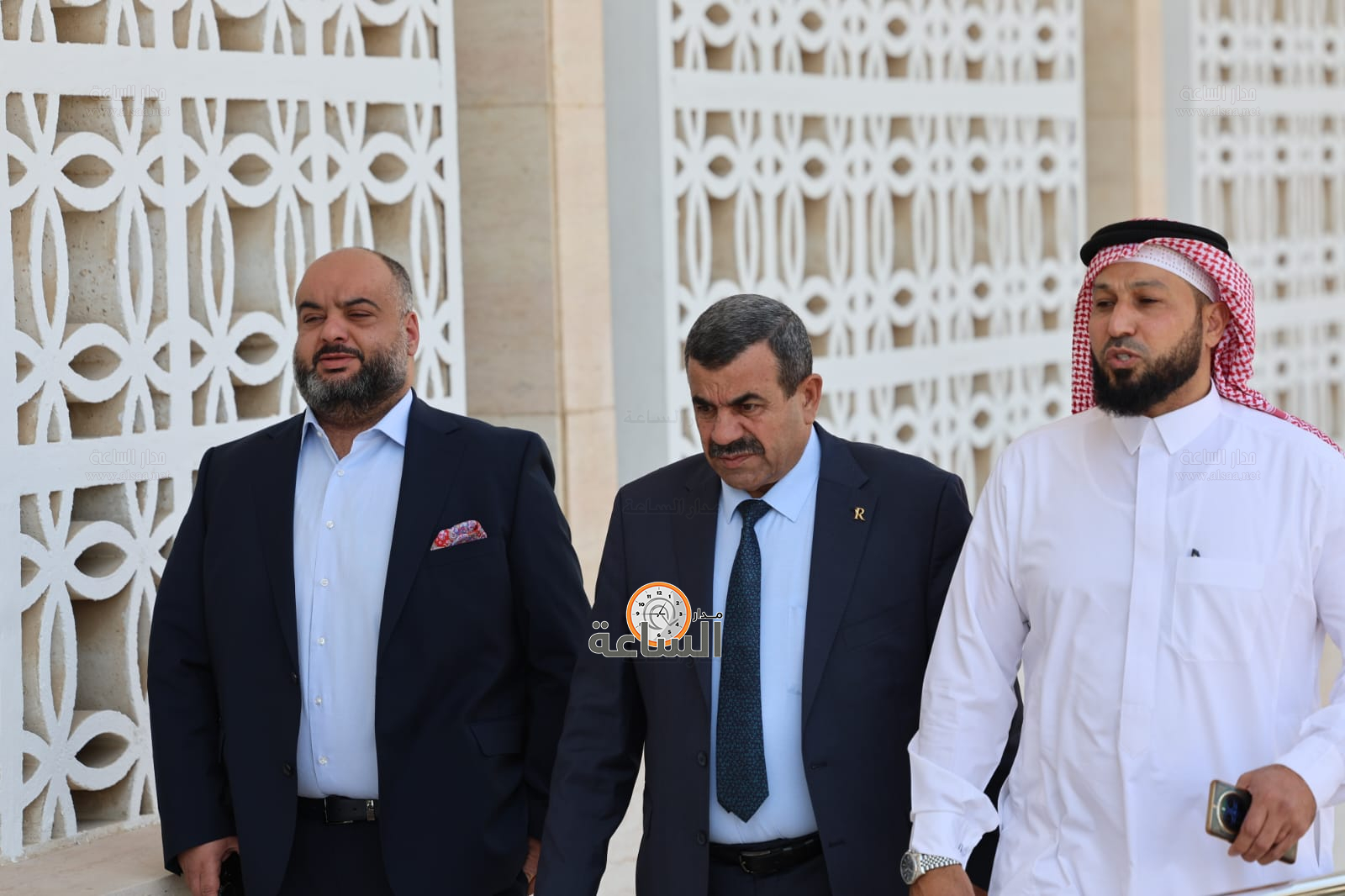 Madar Al-Saa Images 0.5146672949259574