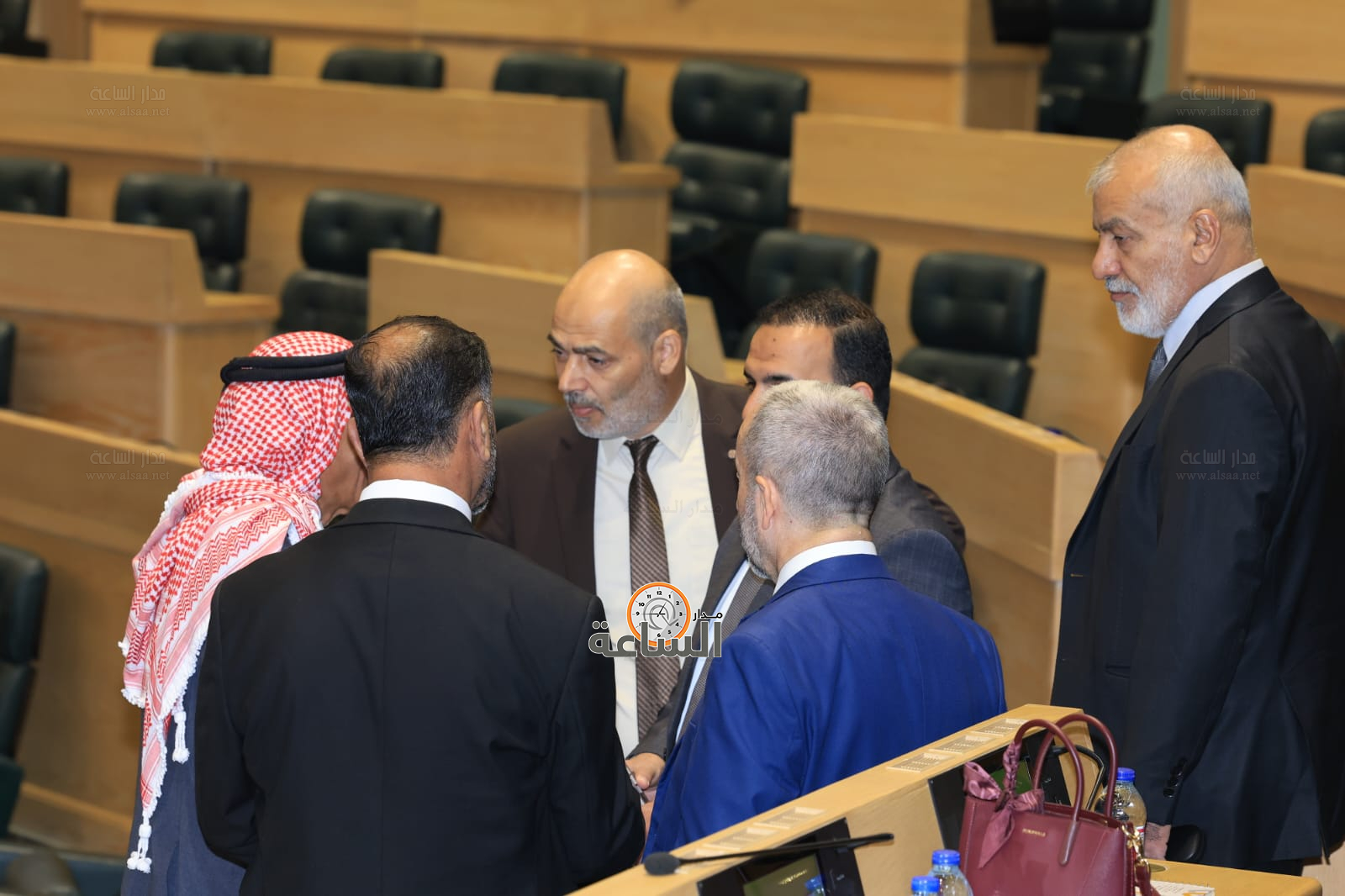 Madar Al-Saa Images 0.35842492481470745