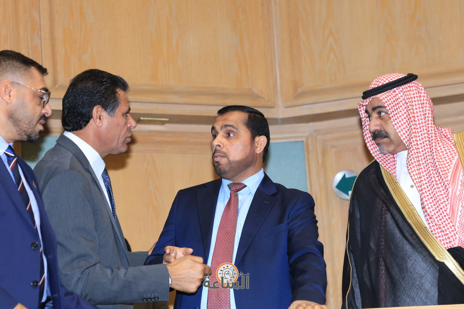 Madar Al-Saa Images 0.3581048419712999