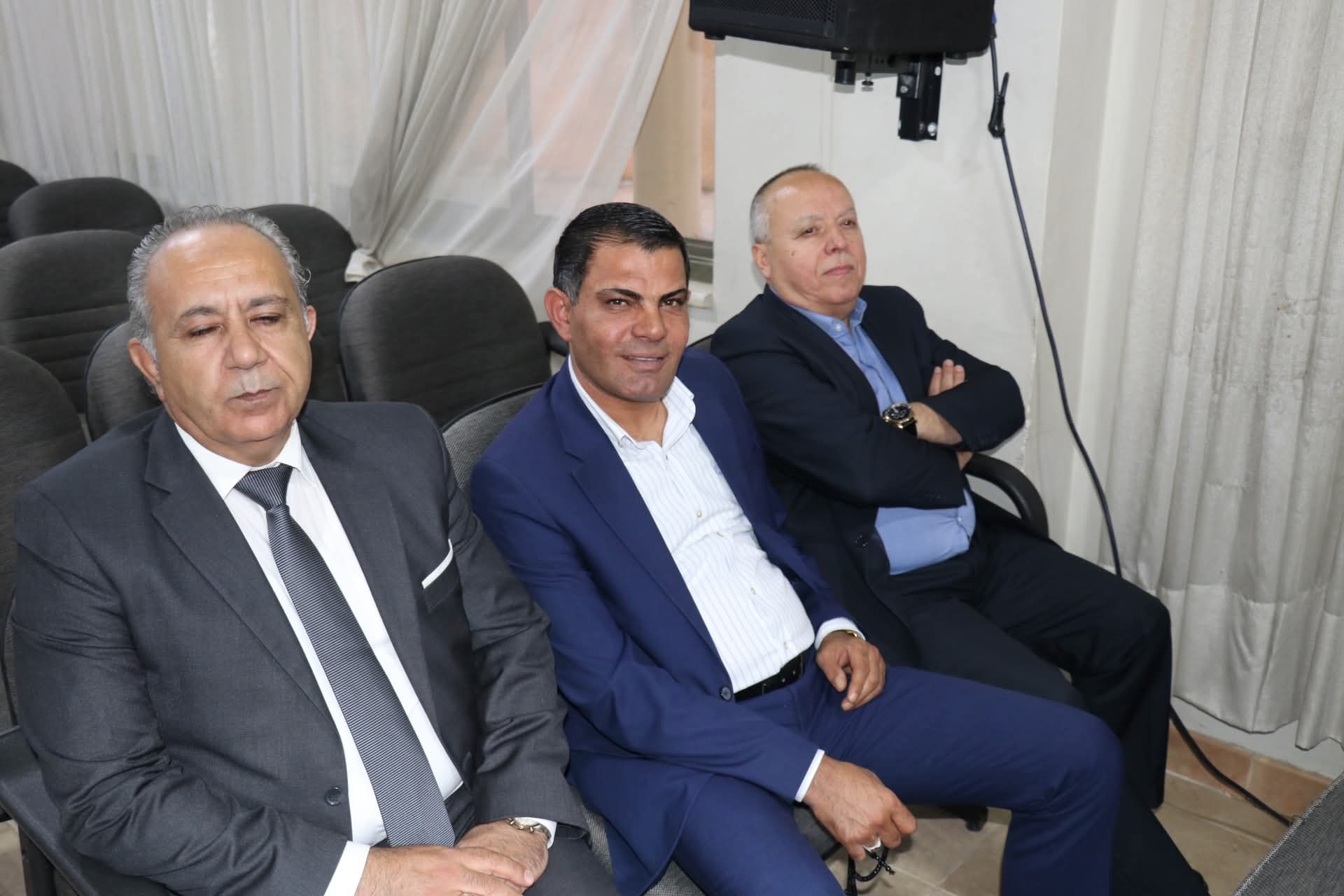 Madar Al-Saa Images 0.47376606876804306