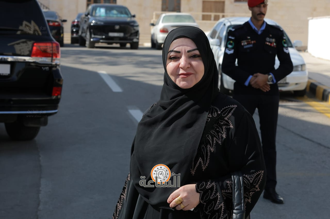 Madar Al-Saa Images 0.09454373622558421