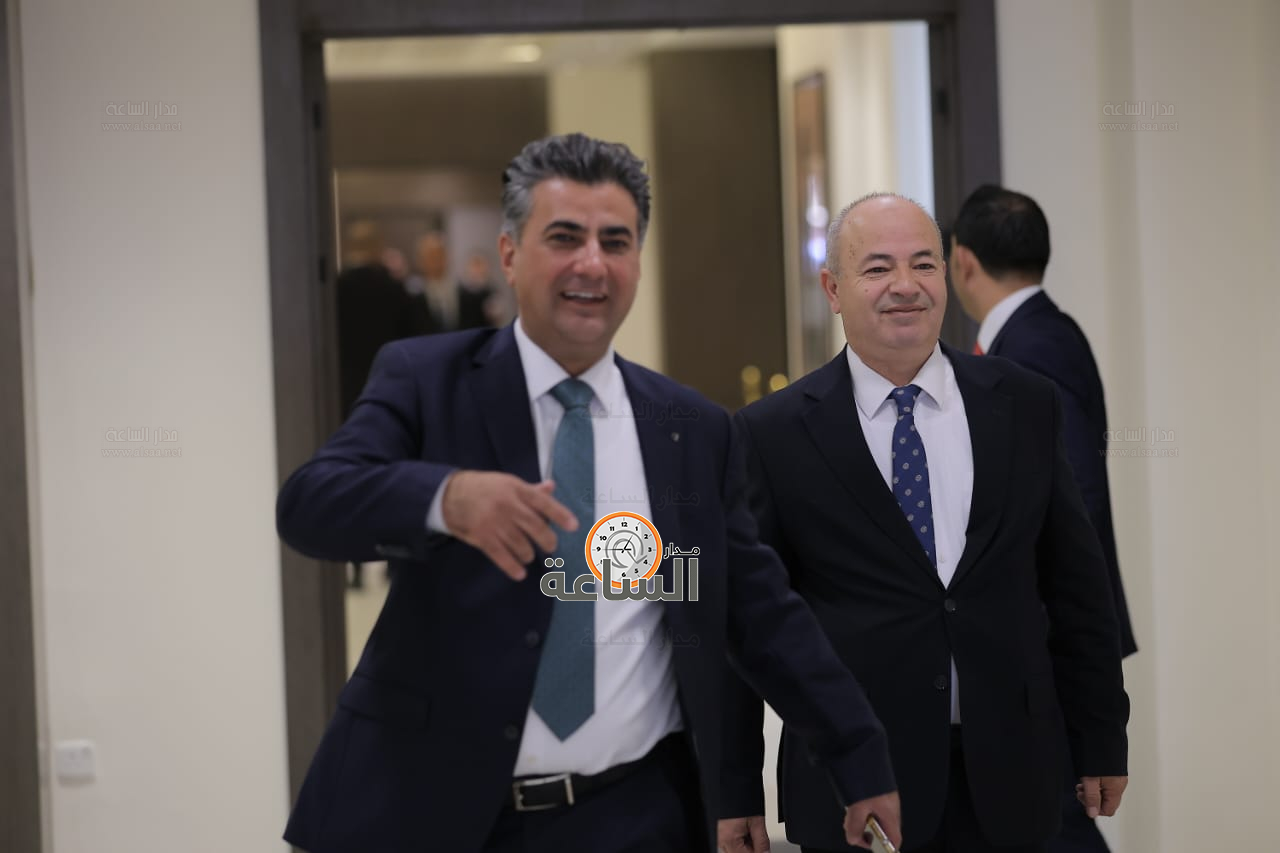 Madar Al-Saa Images 0.9806001694090601