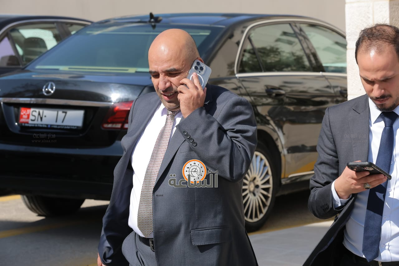 Madar Al-Saa Images 0.3020988932017221