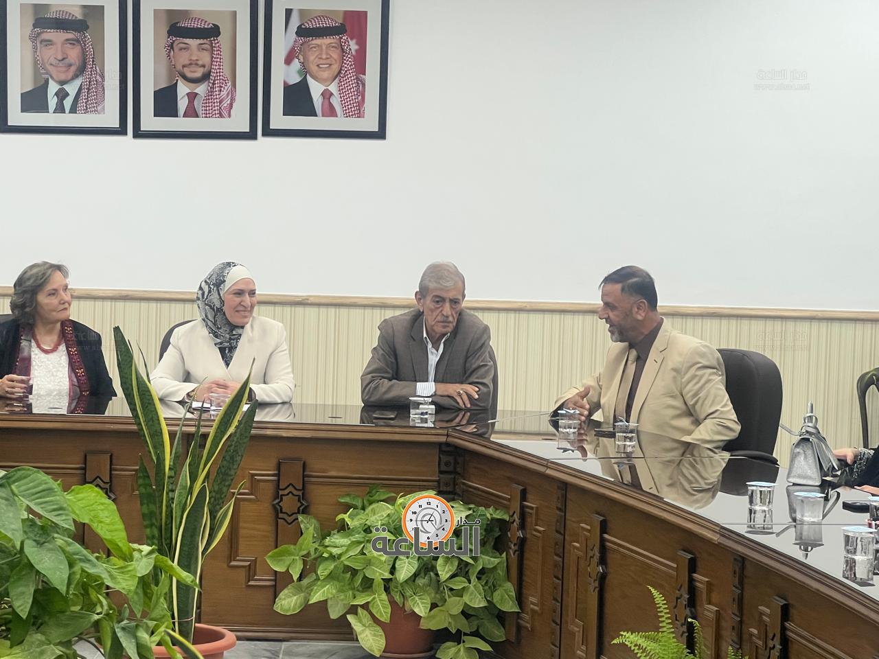 Madar Al-Saa Images 0.7401056977619421