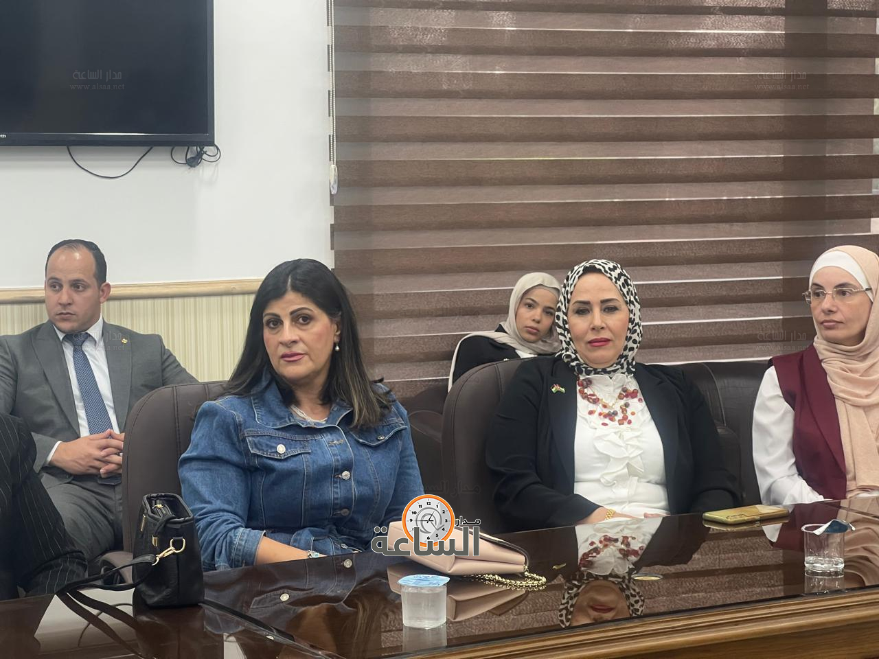 Madar Al-Saa Images 0.5694167922471285