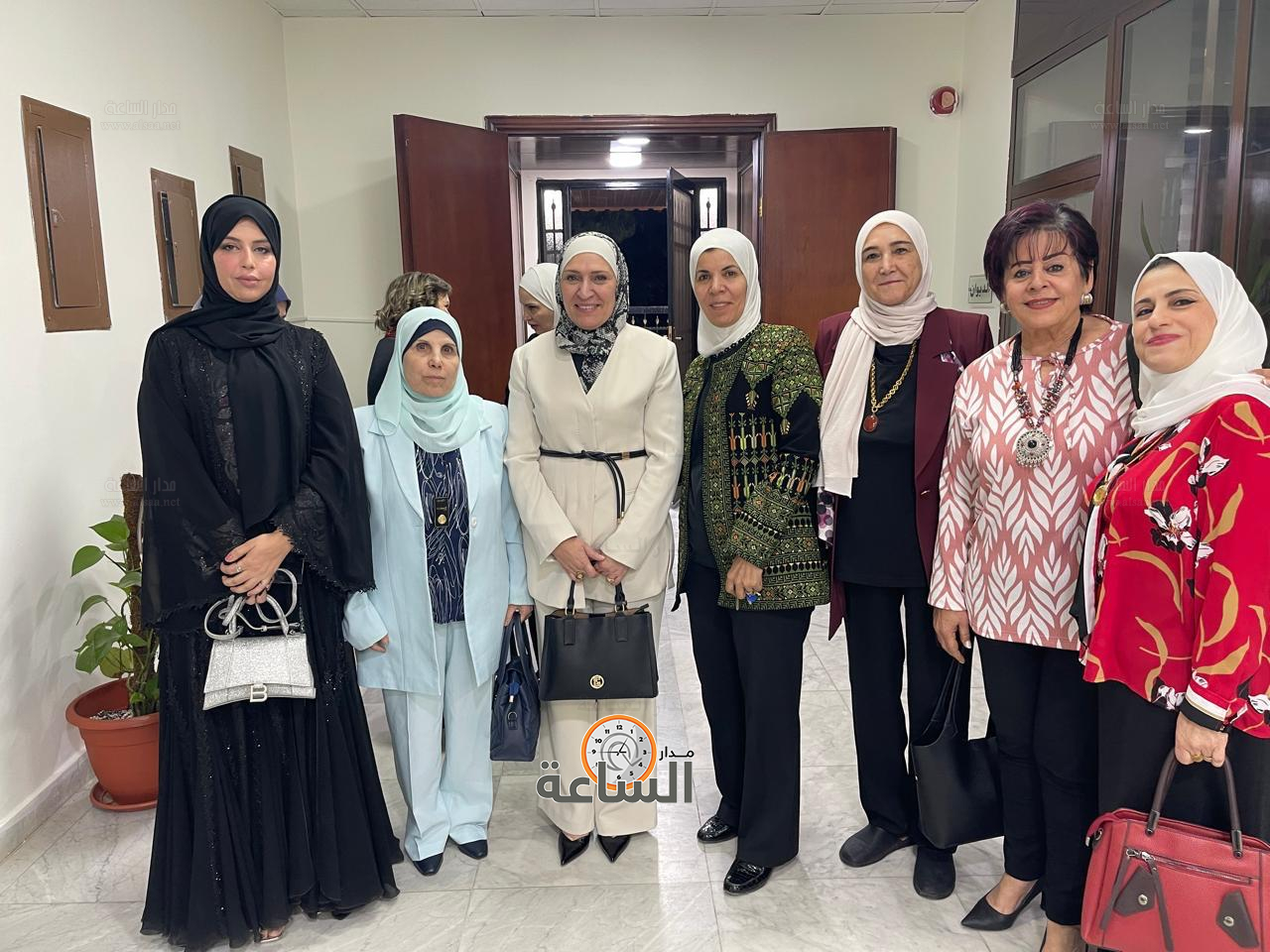 Madar Al-Saa Images 0.07035454866793844