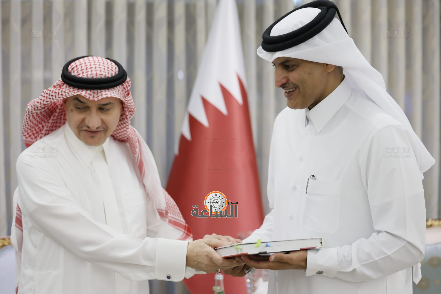 Madar Al-Saa Images 0.9725178957315842