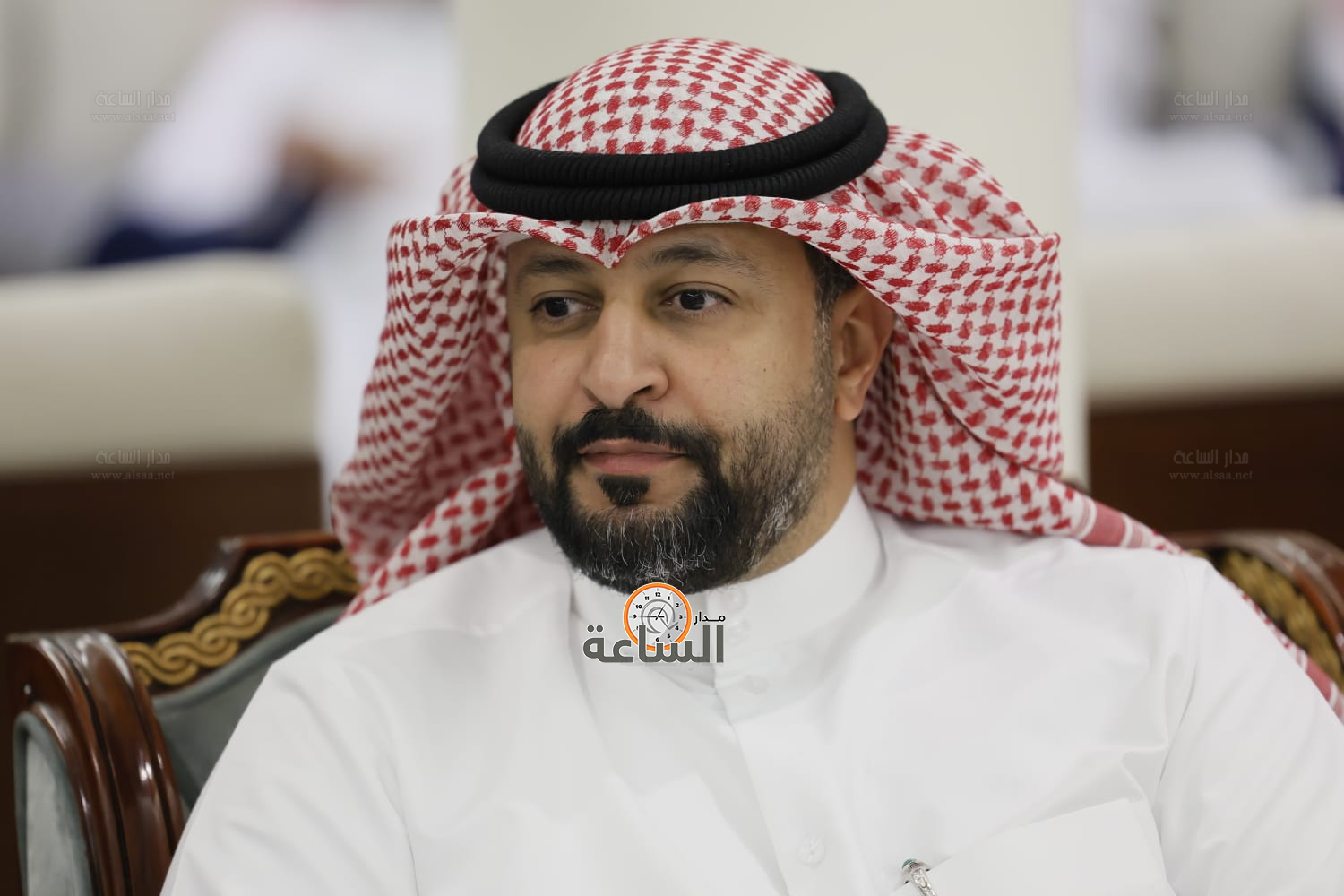 Madar Al-Saa Images 0.44096907046246947