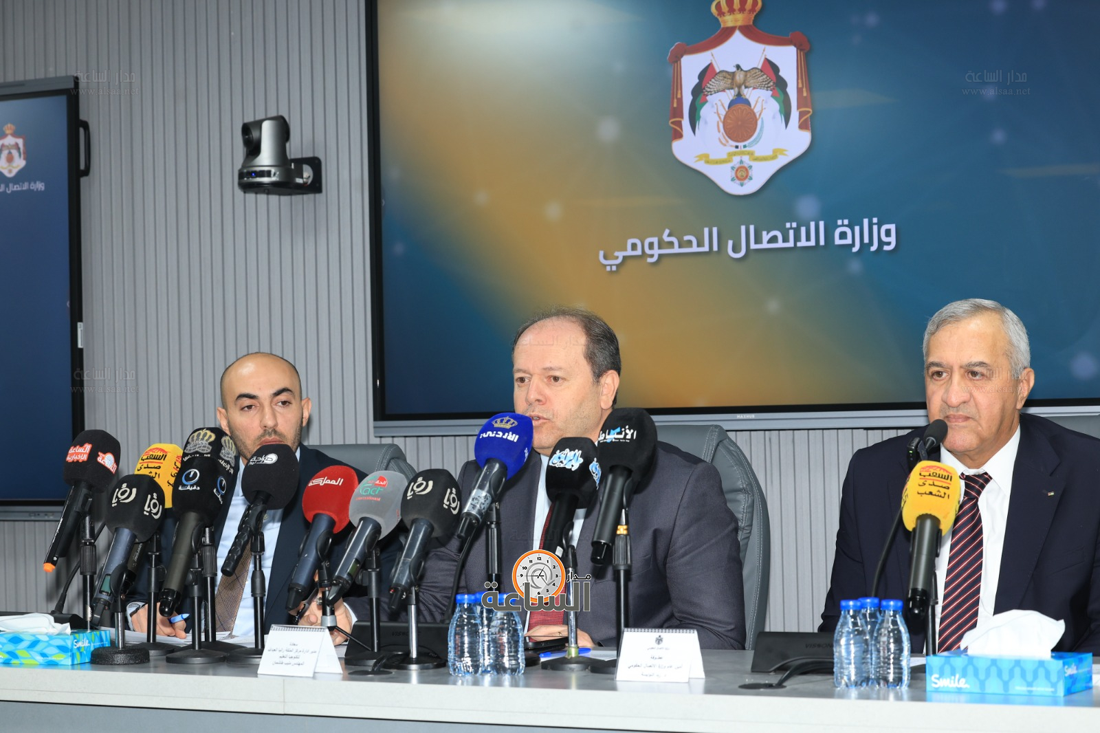 Madar Al-Saa Images 0.285451535848422