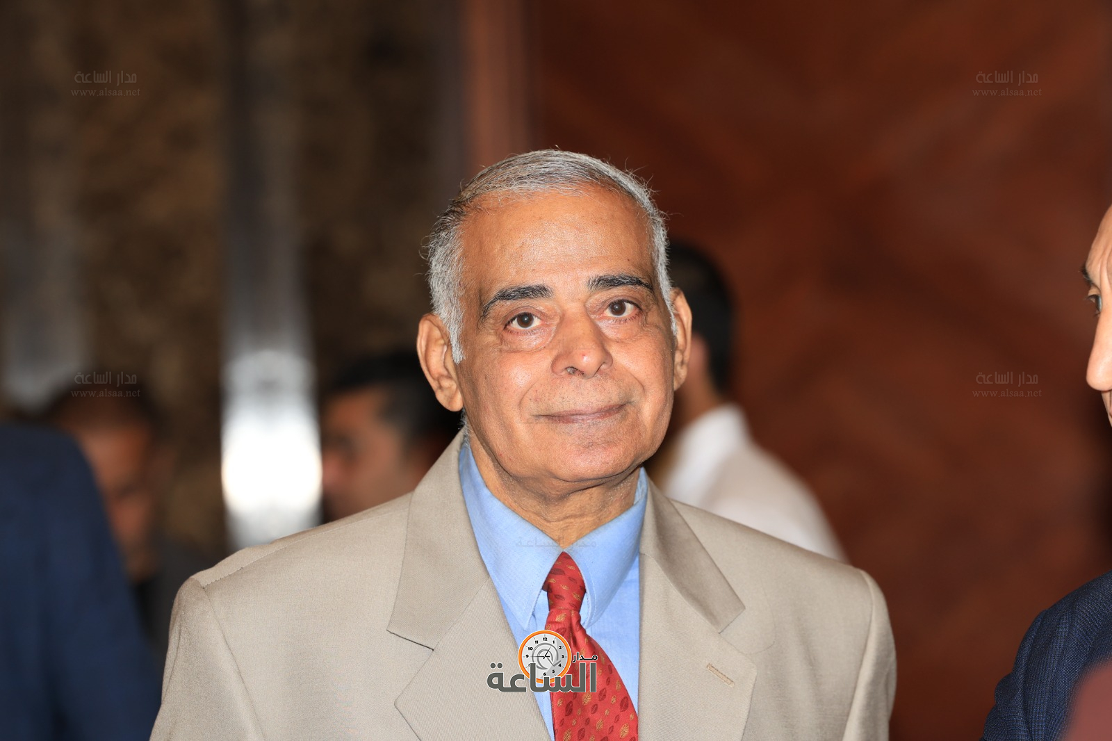 Madar Al-Saa Images 0.02672297603211171