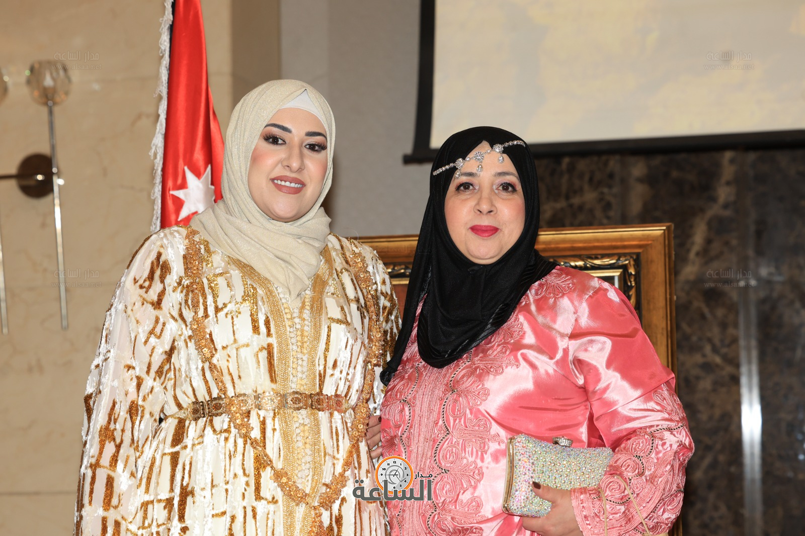 Madar Al-Saa Images 0.5191316362333083