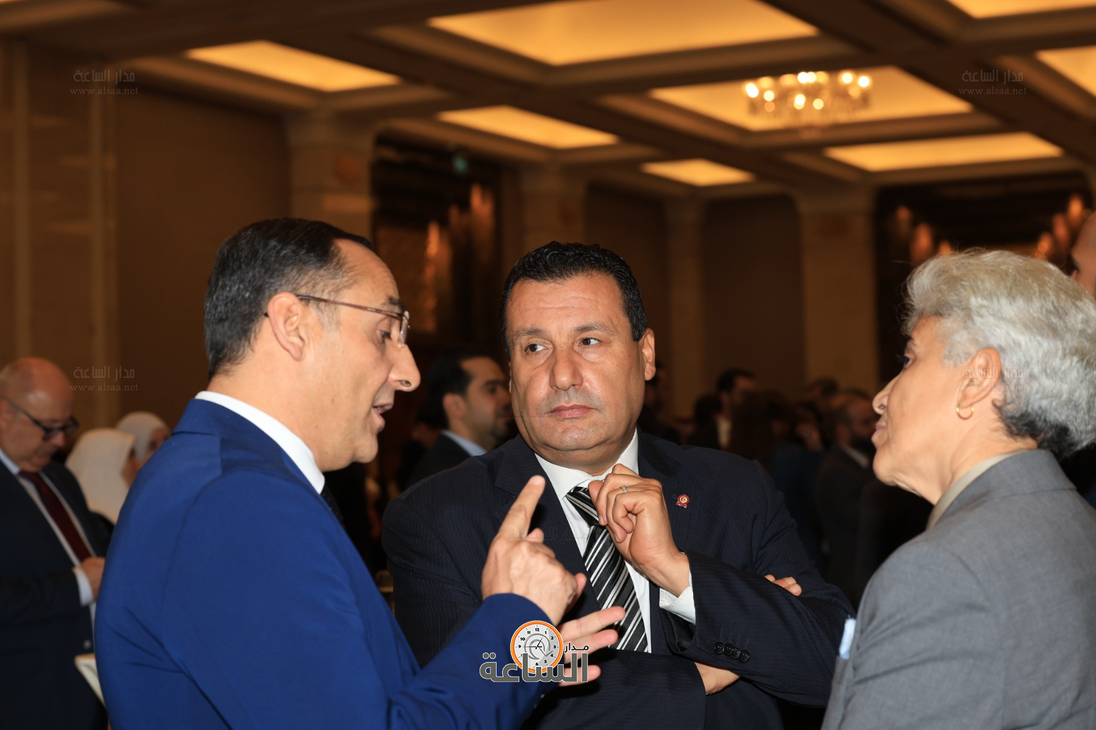 Madar Al-Saa Images 0.014406043239582389