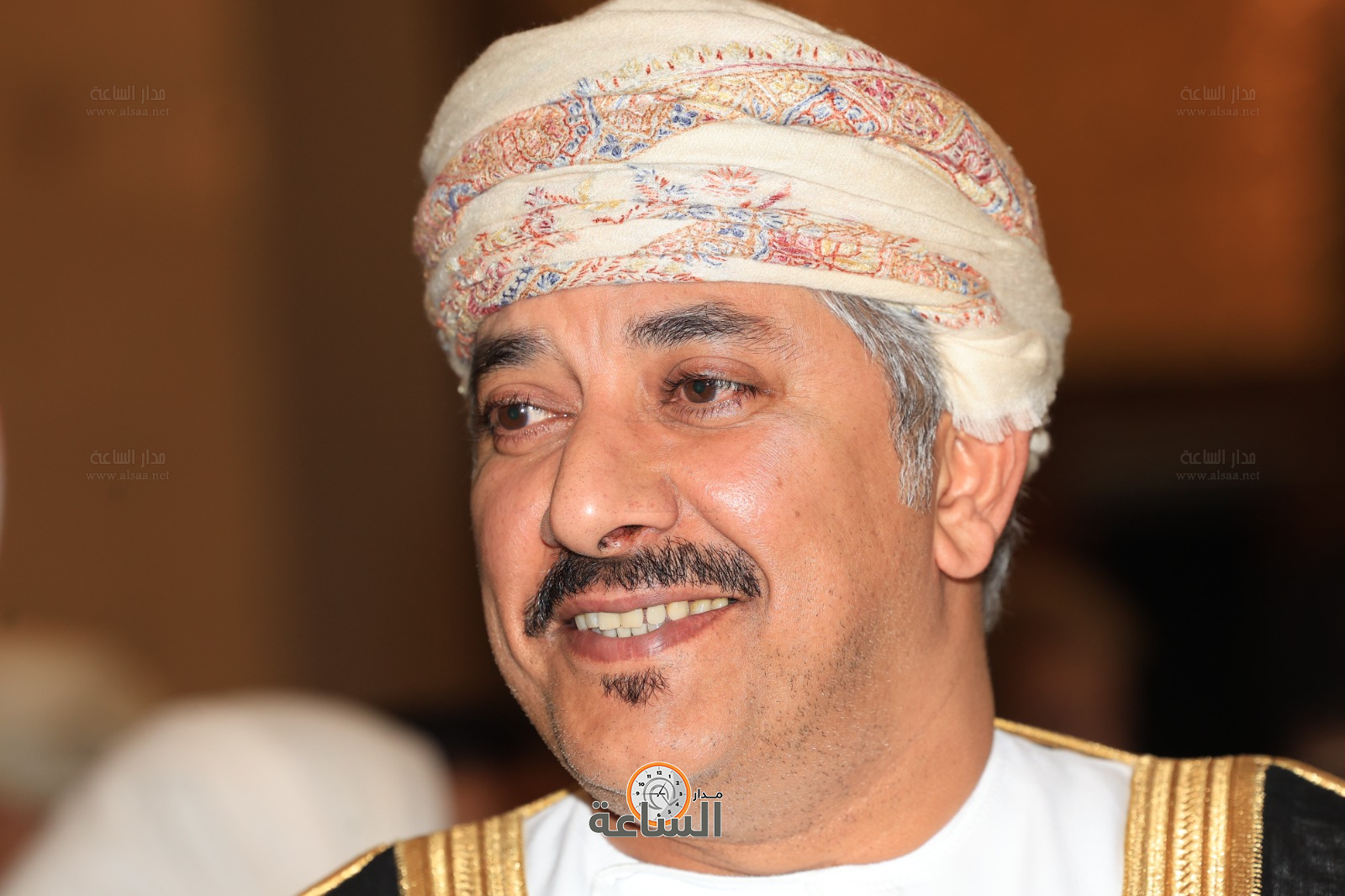 Madar Al-Saa Images 0.01764718373314489