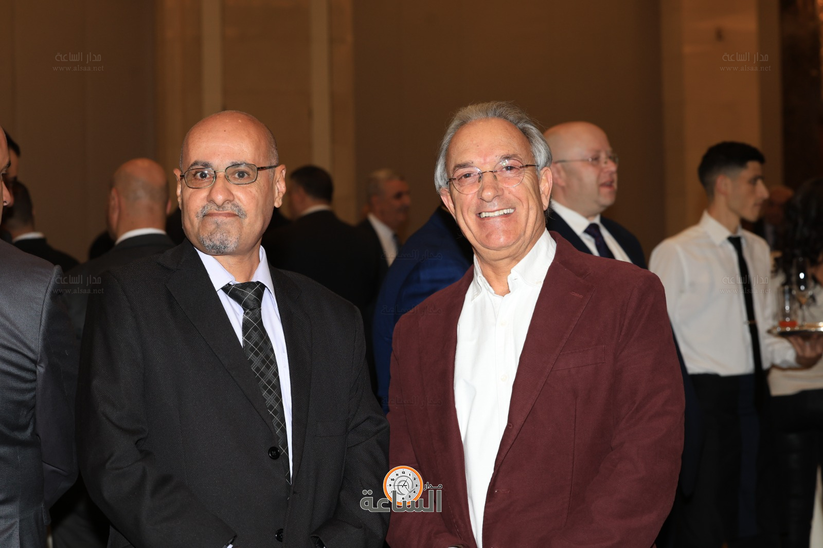 Madar Al-Saa Images 0.8768692266680099