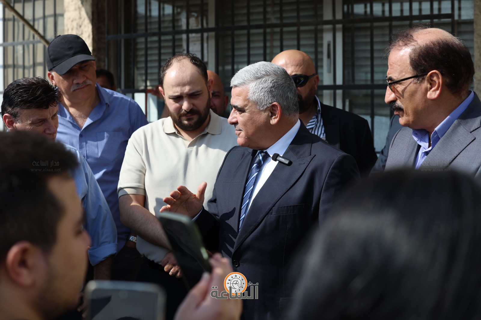 Madar Al-Saa Images 0.6403952182255356