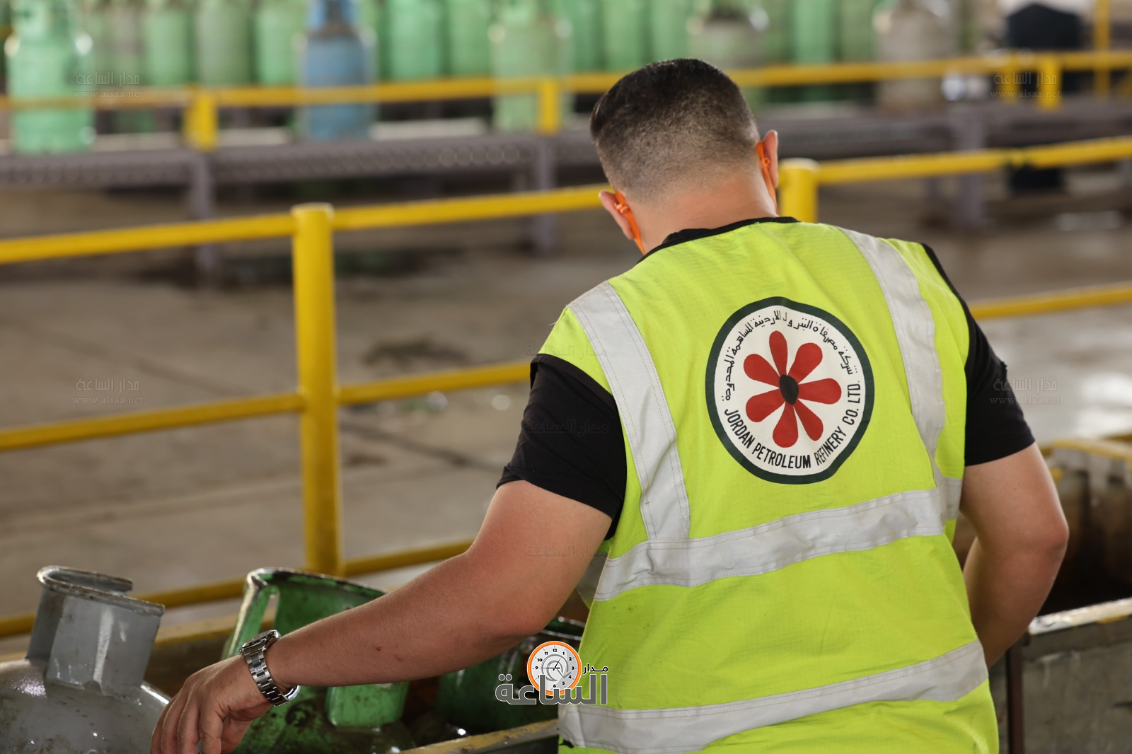 Madar Al-Saa Images 0.06048446150475506