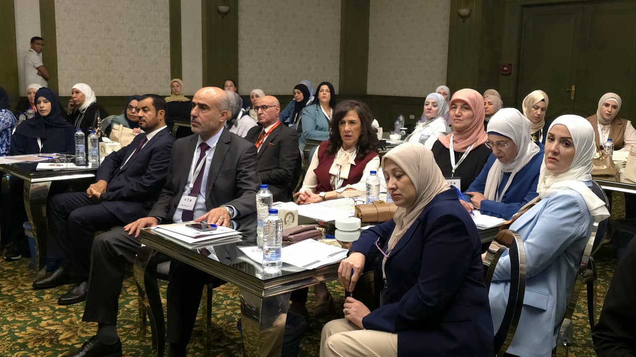 Madar Al-Saa Images 0.7237608779085797