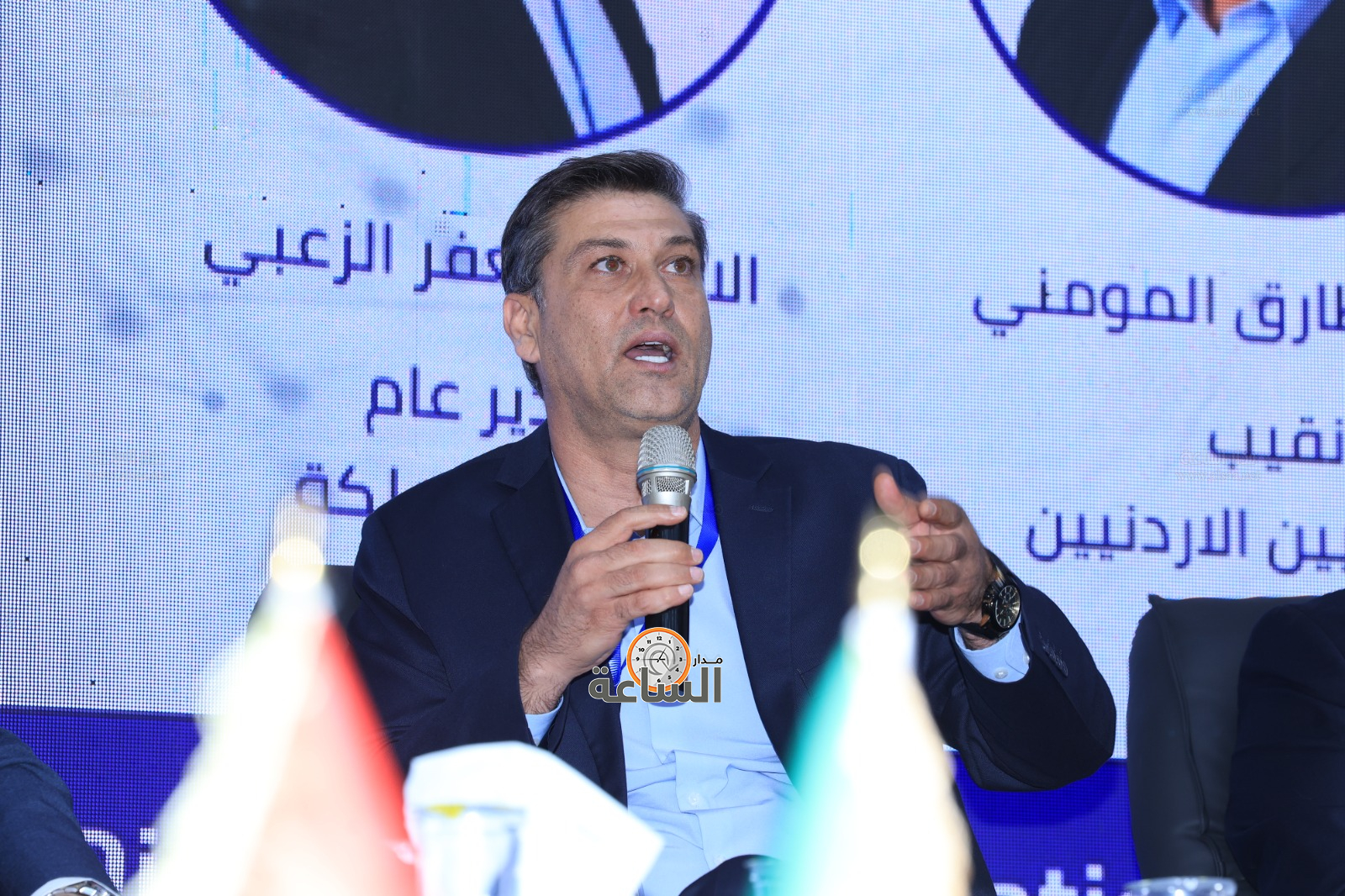 Madar Al-Saa Images 0.571356925585849