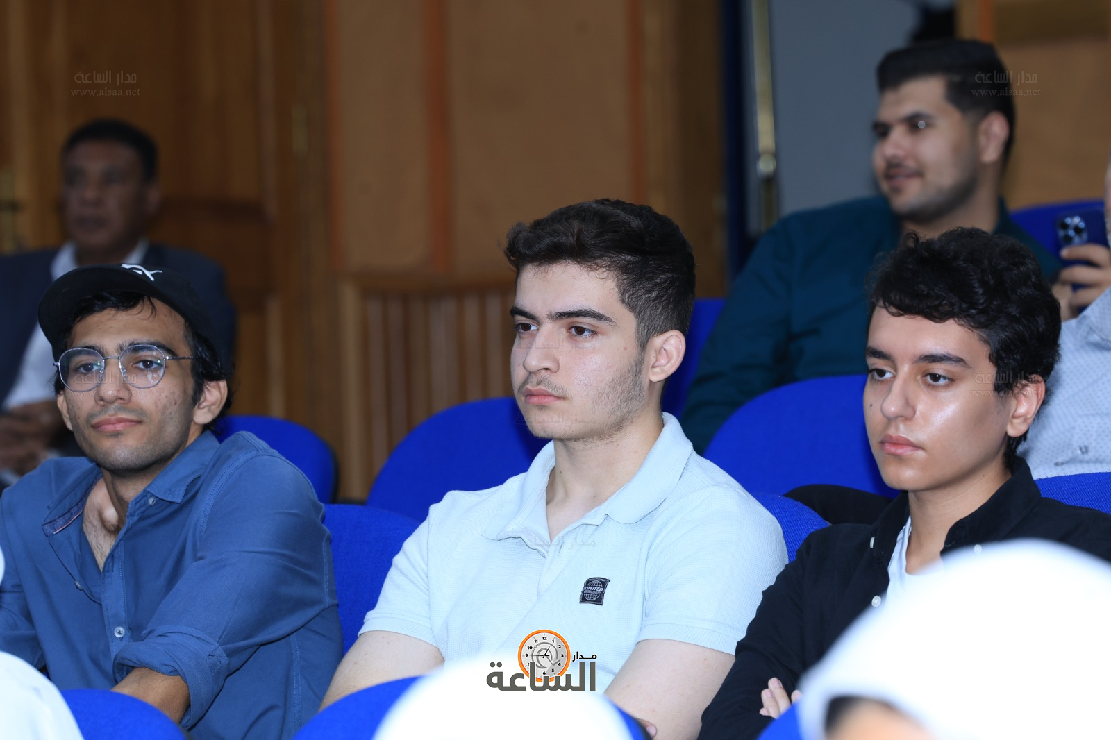 Madar Al-Saa Images 0.076298558275667