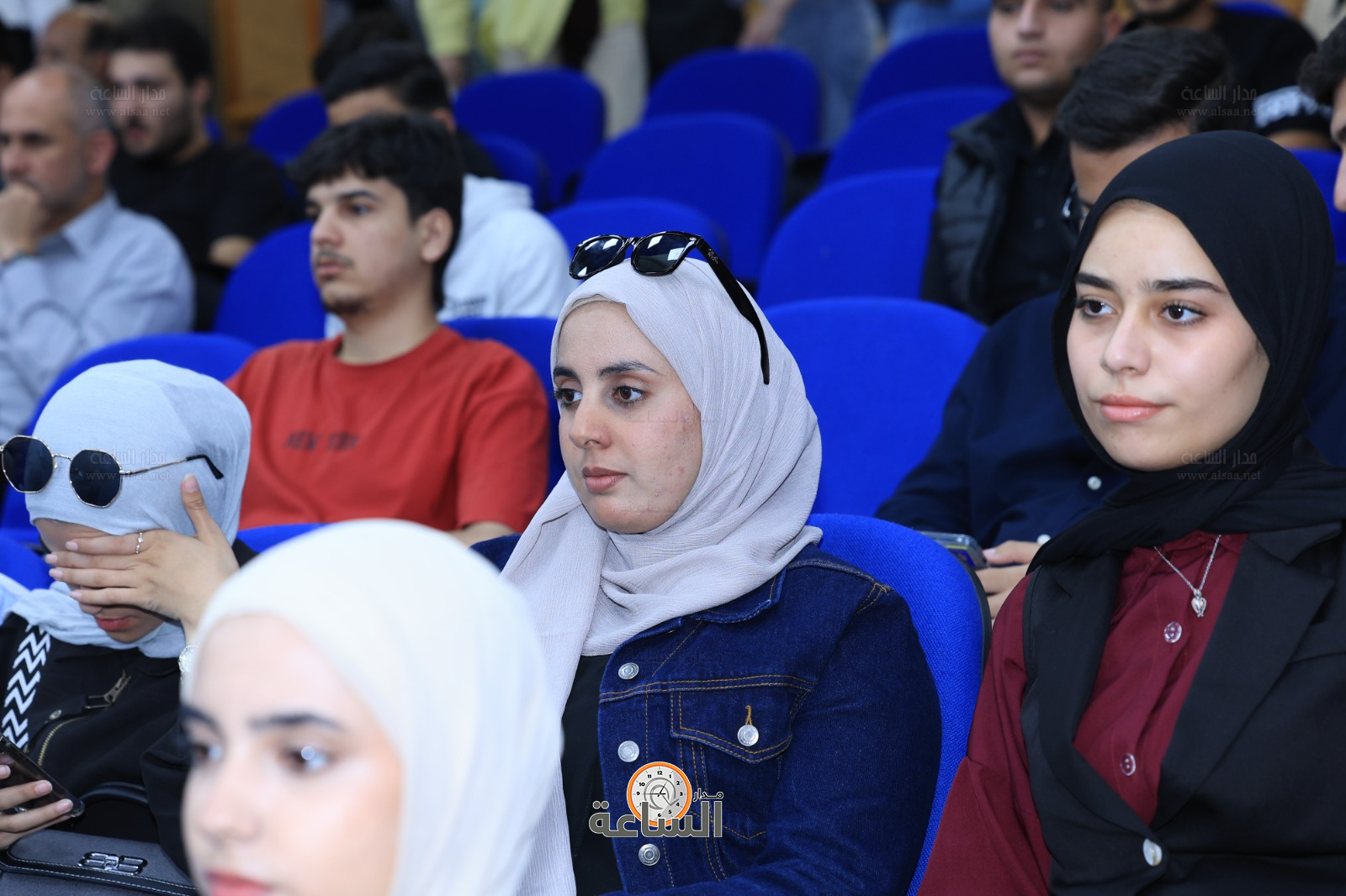 Madar Al-Saa Images 0.6866959801492443