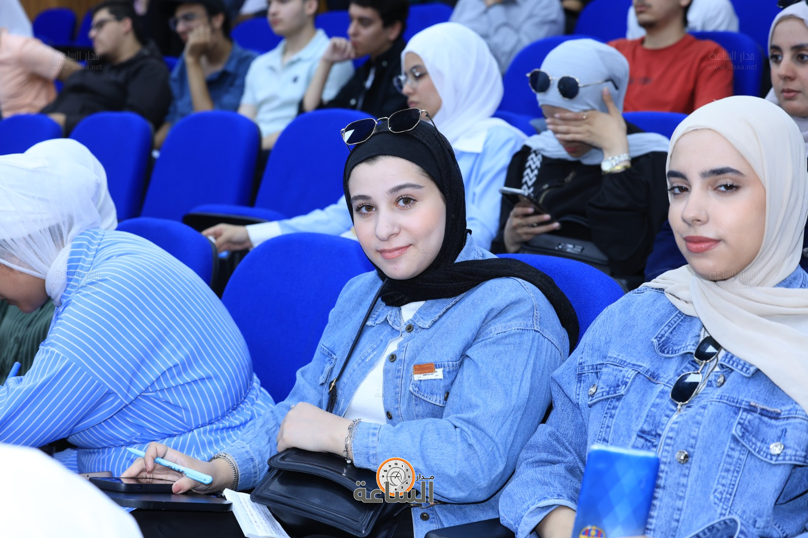 Madar Al-Saa Images 0.8530677307350616