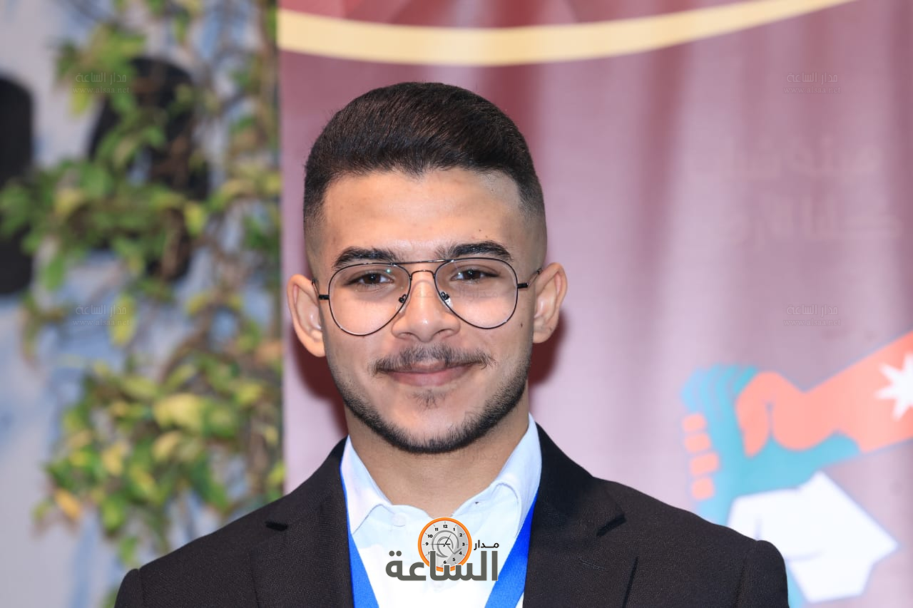 Madar Al-Saa Images 0.008711210935778424