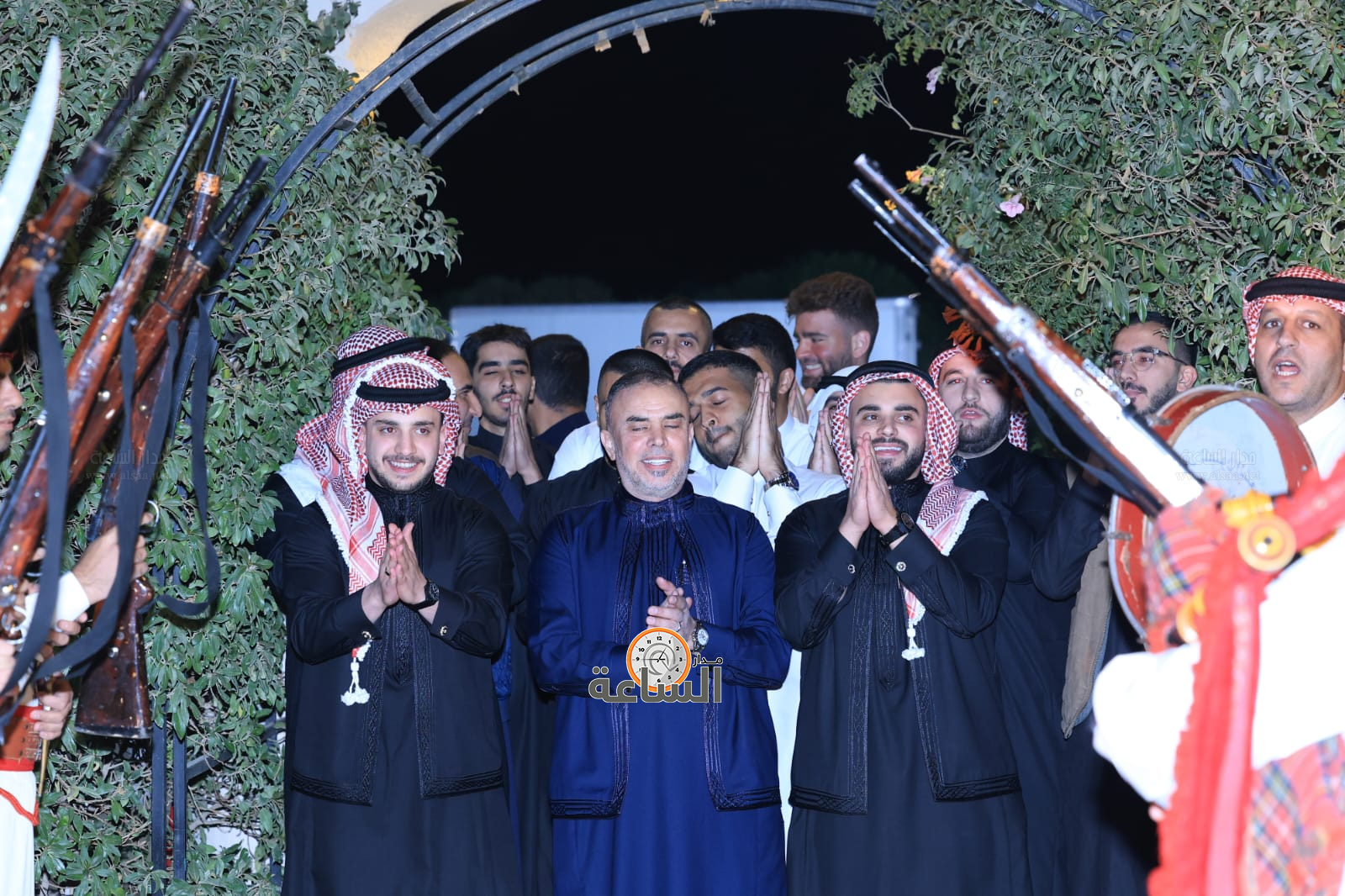 Madar Al-Saa Images 0.3399125240370101