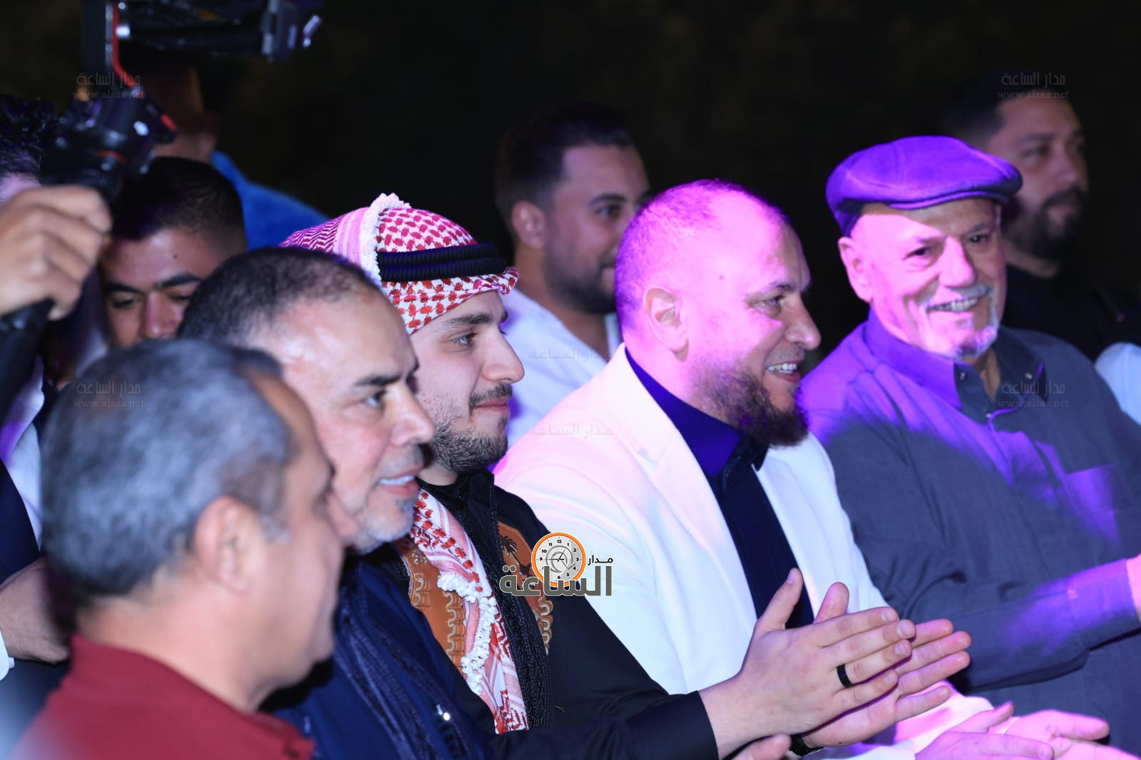 Madar Al-Saa Images 0.4125547344316107