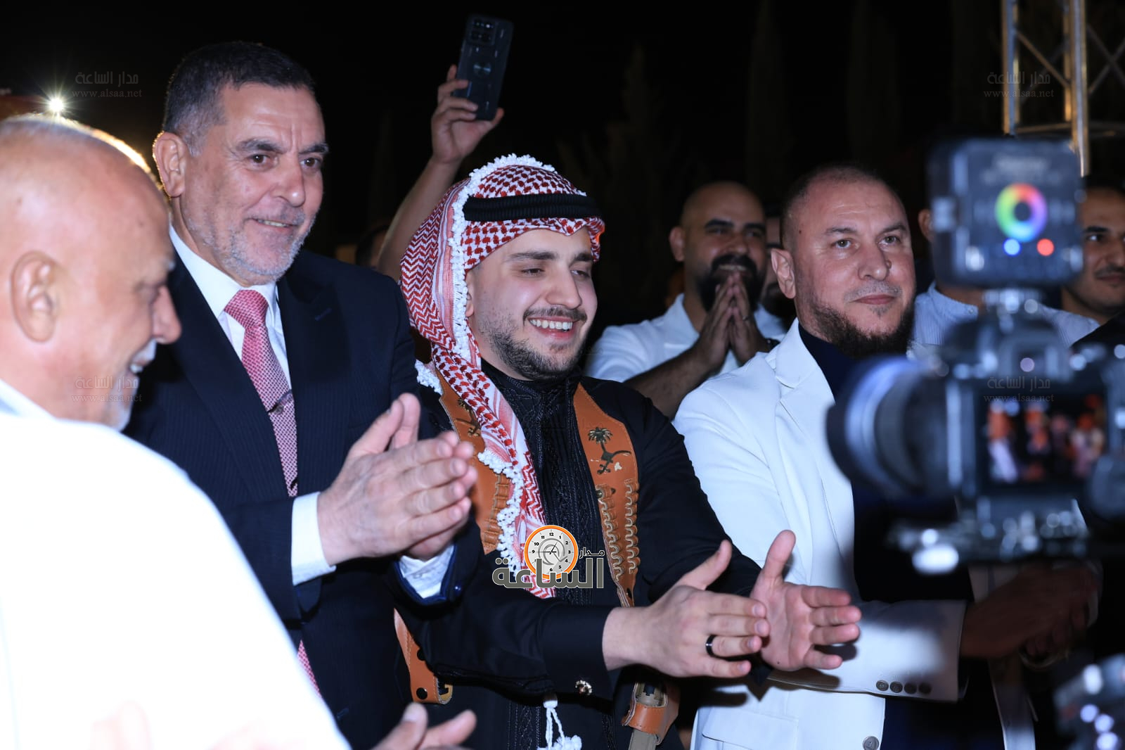 Madar Al-Saa Images 0.9962788881757821