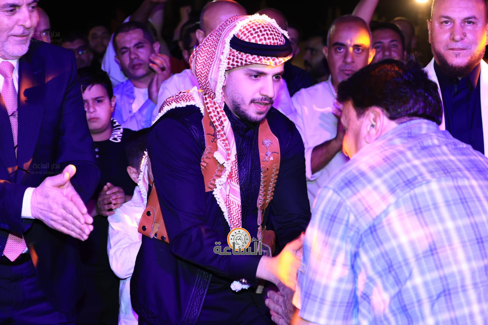 Madar Al-Saa Images 0.4294496719643788