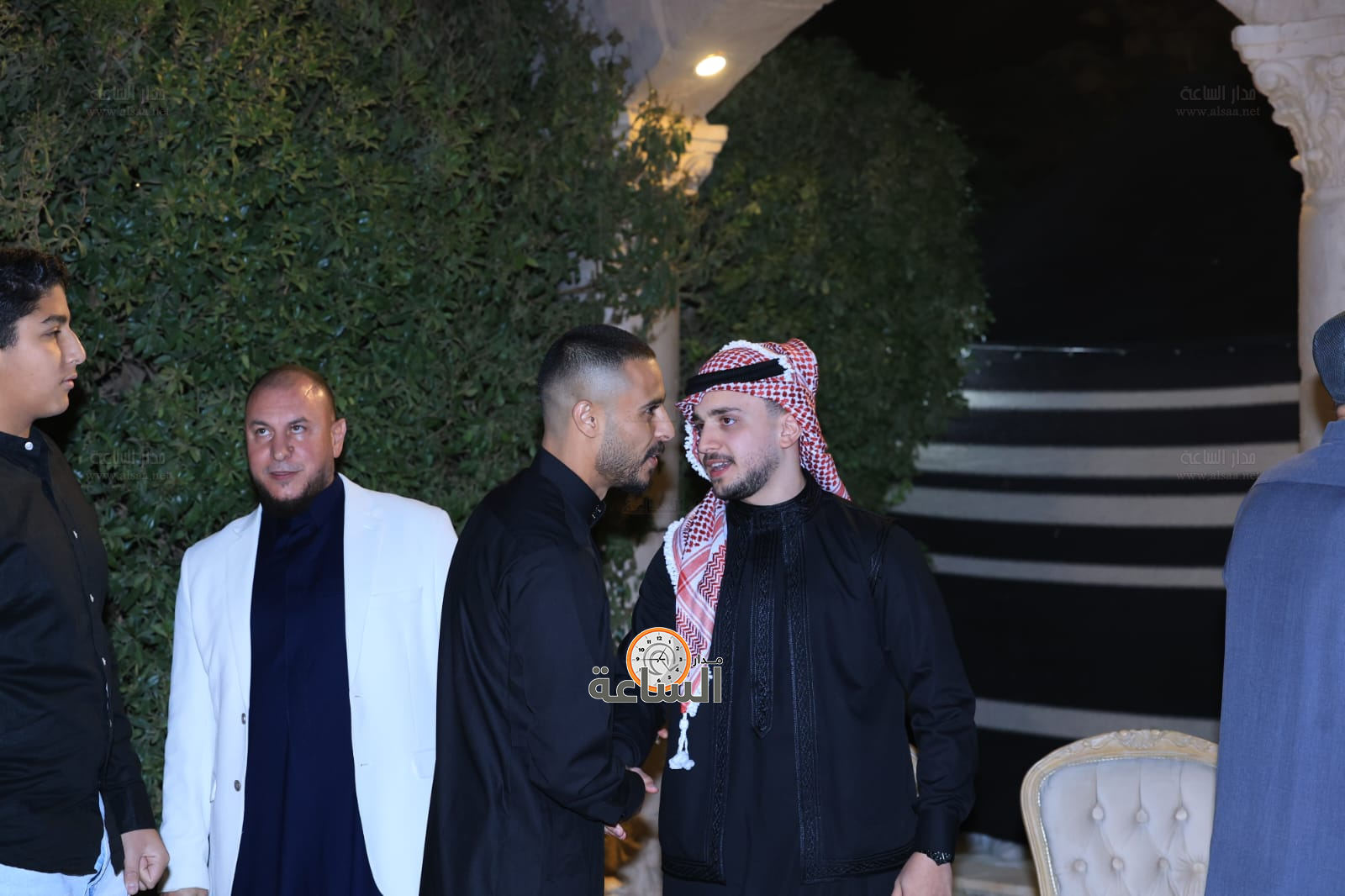 Madar Al-Saa Images 0.8007745484462702