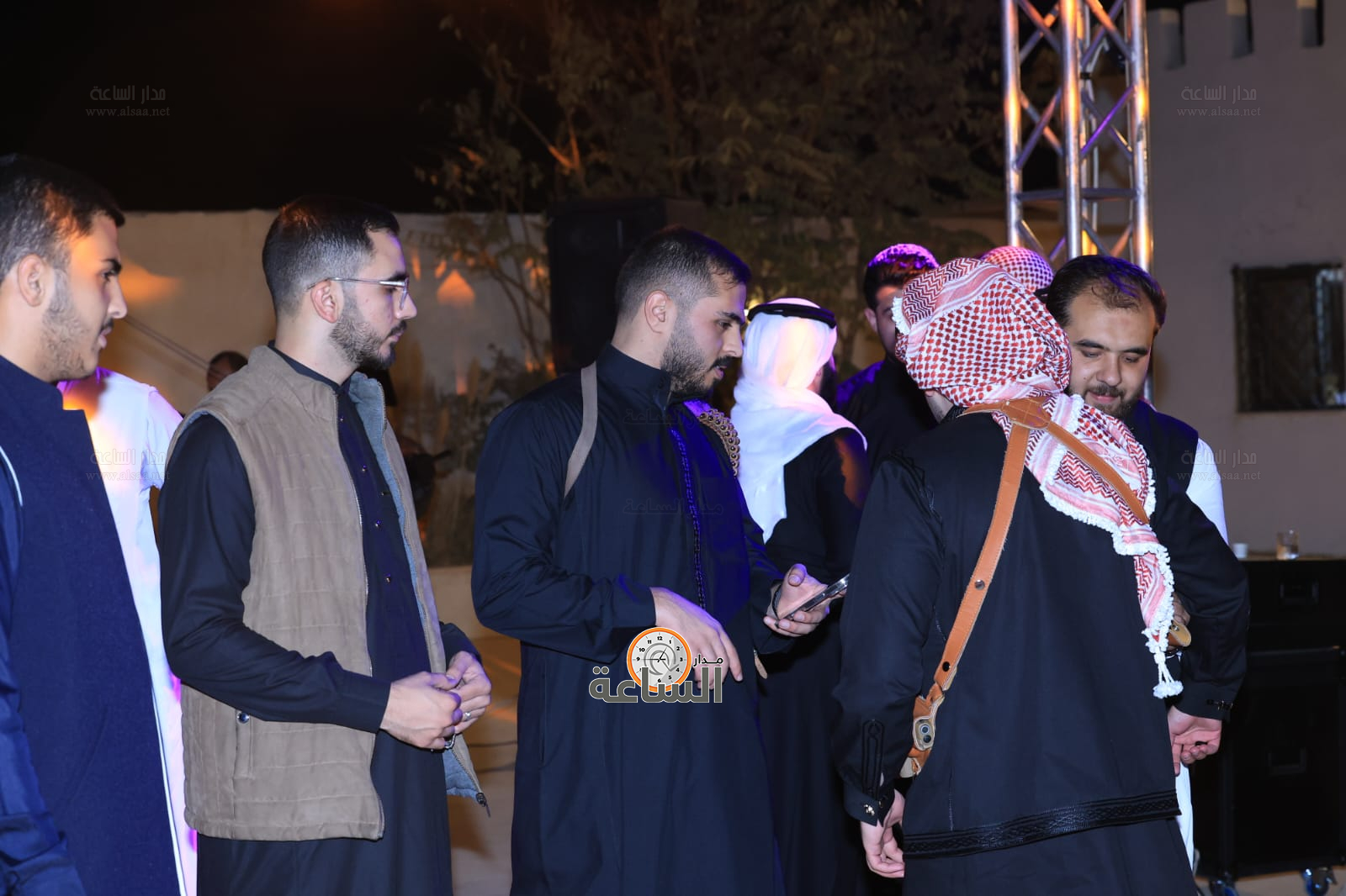 Madar Al-Saa Images 0.8933551544897147