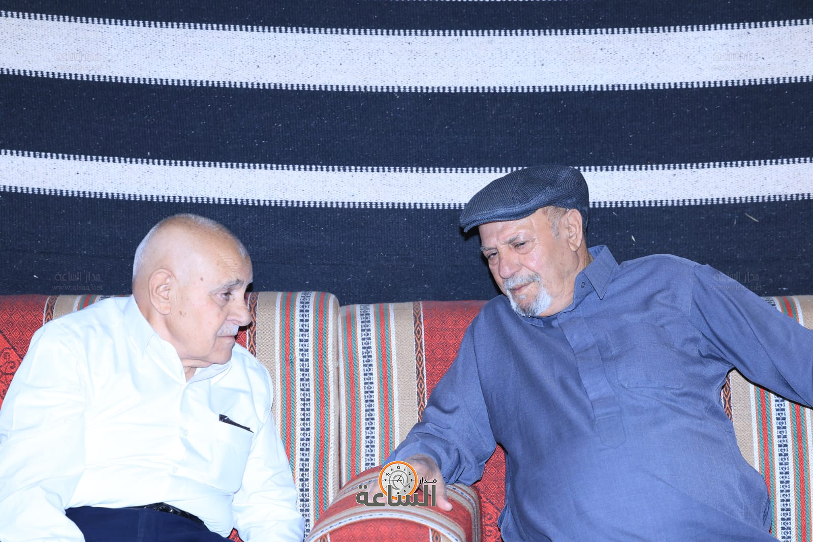 Madar Al-Saa Images 0.8929229877261101