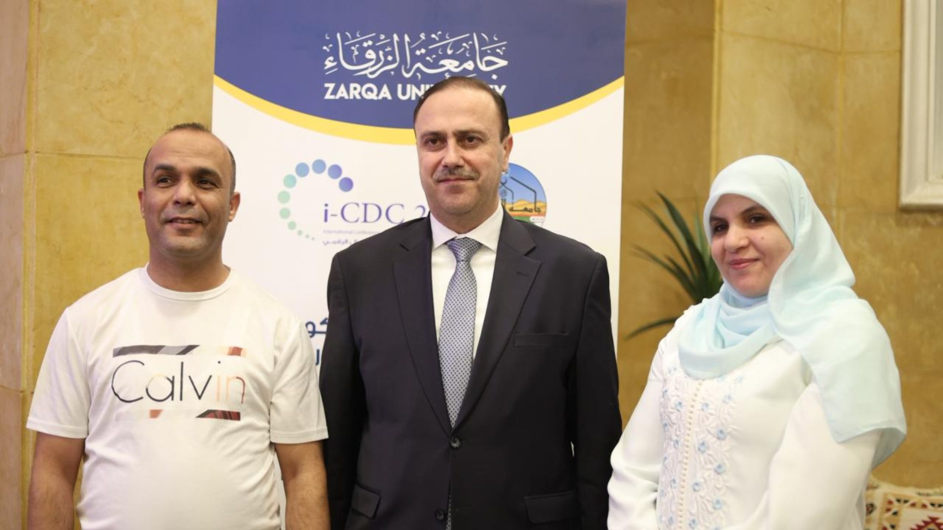 Madar Al-Saa Images 0.47086730445209735